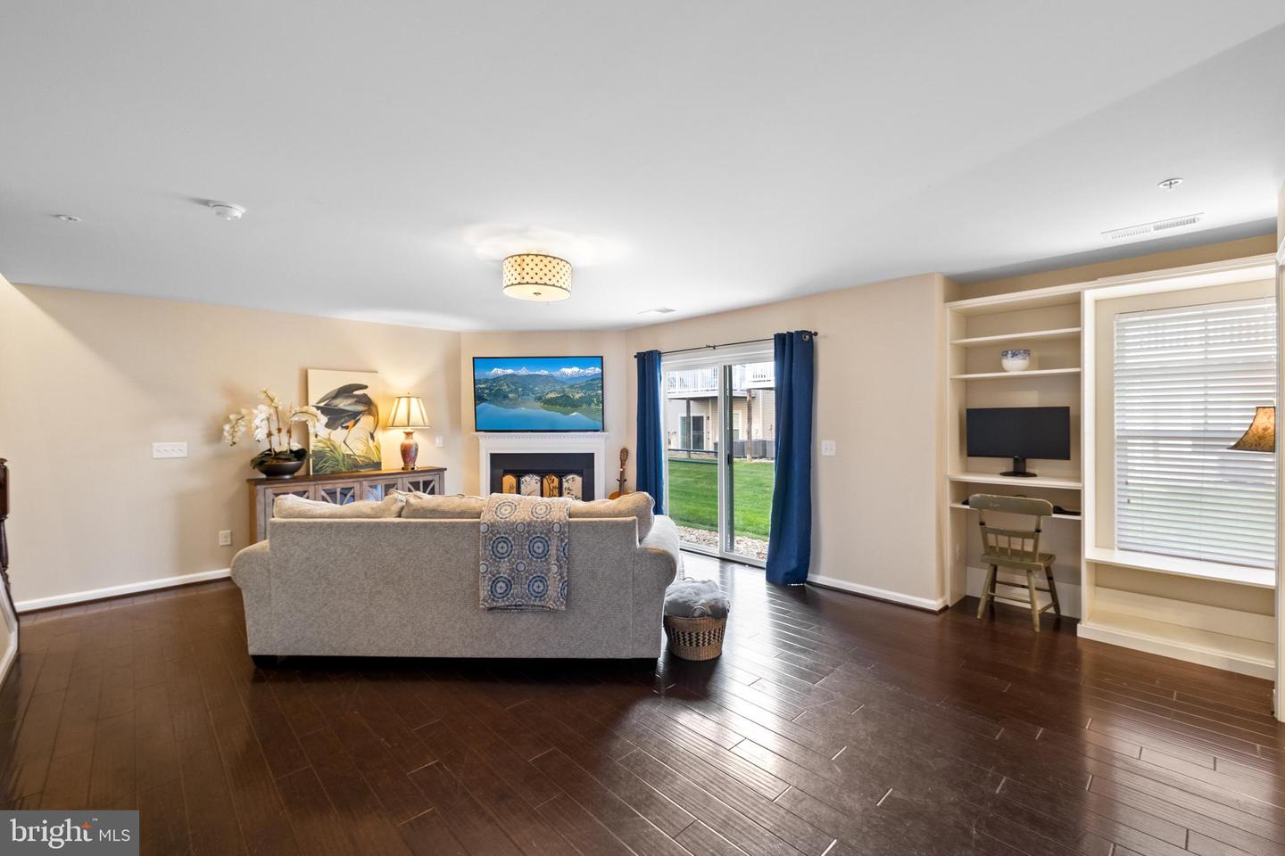 25211 BRIARGATE TER, CHANTILLY, Virginia 20152, 3 Bedrooms Bedrooms, ,3 BathroomsBathrooms,Residential,For sale,25211 BRIARGATE TER,VALO2098404 MLS # VALO2098404