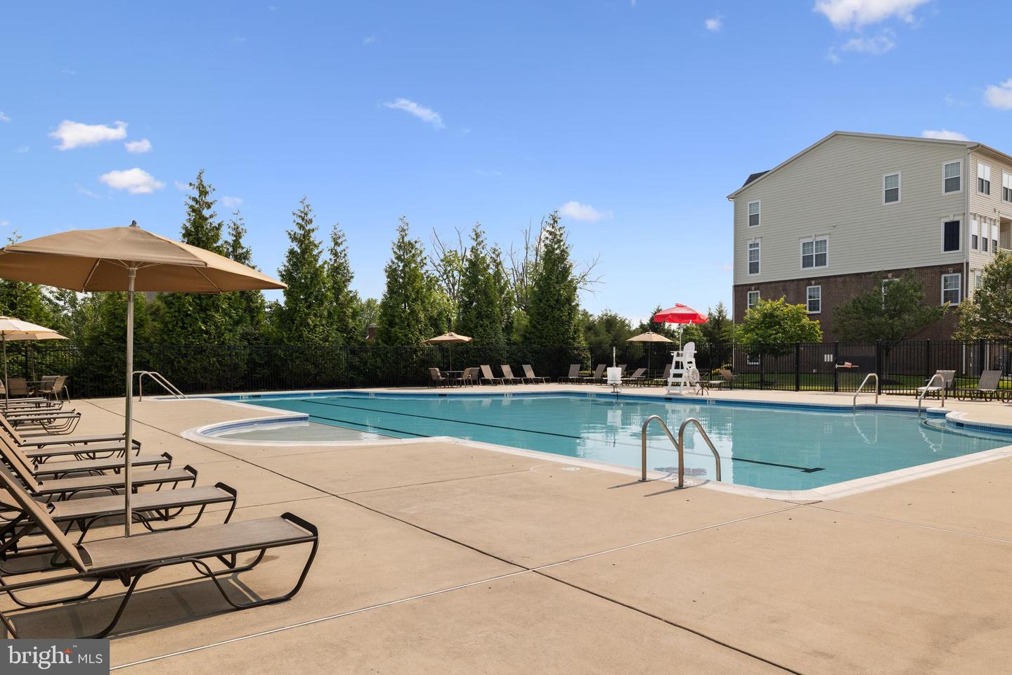 25211 BRIARGATE TER, CHANTILLY, Virginia 20152, 3 Bedrooms Bedrooms, ,3 BathroomsBathrooms,Residential,For sale,25211 BRIARGATE TER,VALO2098404 MLS # VALO2098404
