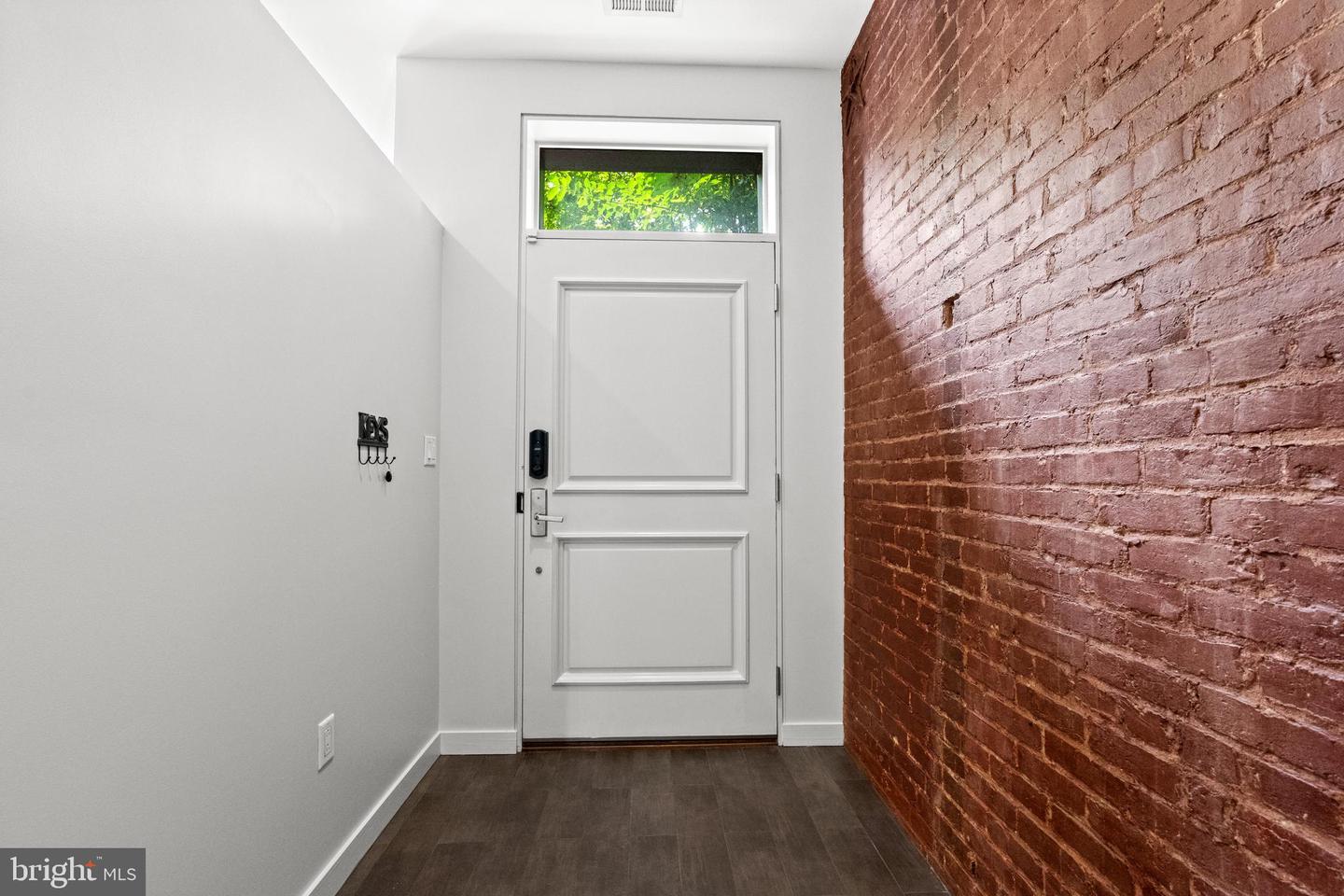 25 N ST NW, WASHINGTON, District Of Columbia 20001, 4 Bedrooms Bedrooms, ,3 BathroomsBathrooms,Residential,For sale,25 N ST NW,DCDC2203398 MLS # DCDC2203398
