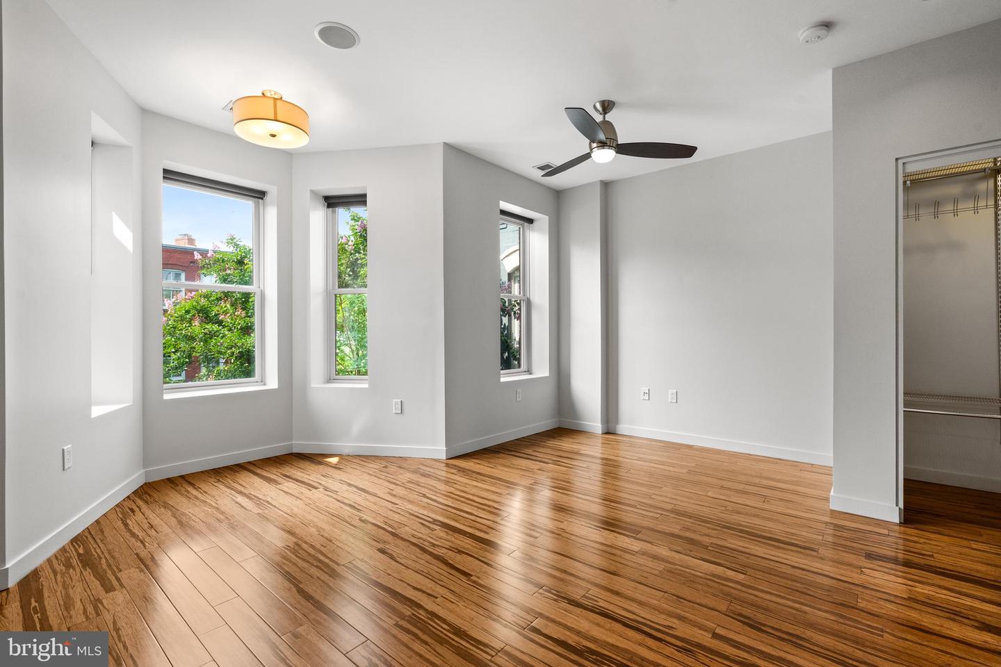 25 N ST NW, WASHINGTON, District Of Columbia 20001, 4 Bedrooms Bedrooms, ,3 BathroomsBathrooms,Residential,For sale,25 N ST NW,DCDC2203398 MLS # DCDC2203398