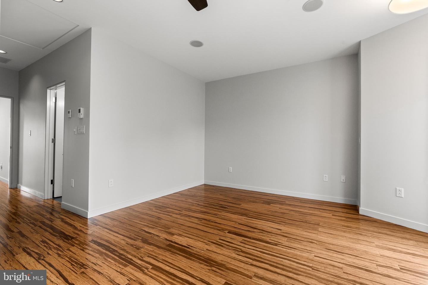 25 N ST NW, WASHINGTON, District Of Columbia 20001, 4 Bedrooms Bedrooms, ,3 BathroomsBathrooms,Residential,For sale,25 N ST NW,DCDC2203398 MLS # DCDC2203398