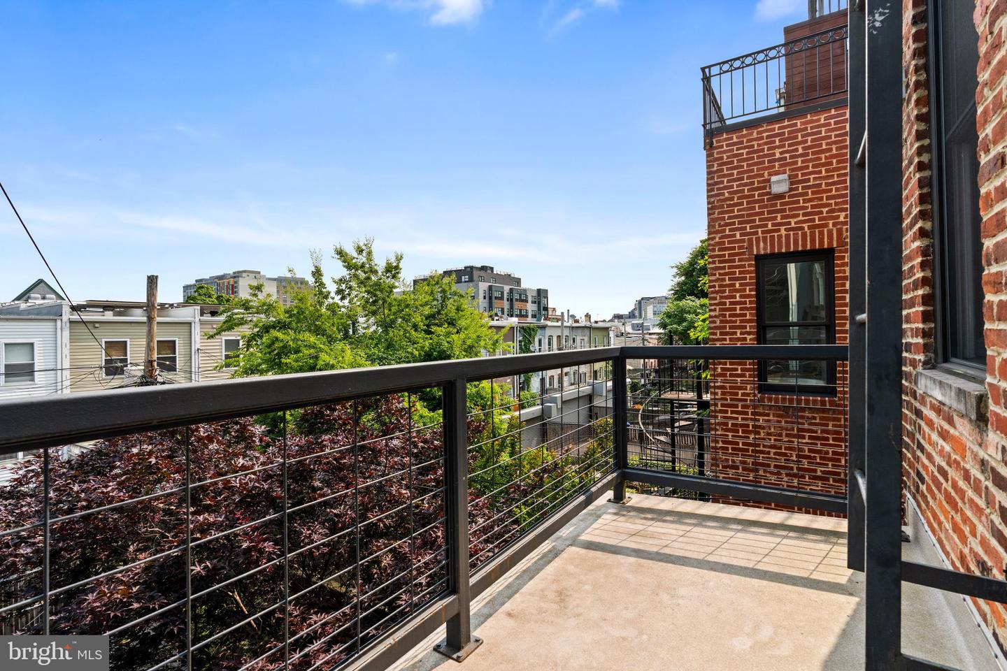25 N ST NW, WASHINGTON, District Of Columbia 20001, 4 Bedrooms Bedrooms, ,3 BathroomsBathrooms,Residential,For sale,25 N ST NW,DCDC2203398 MLS # DCDC2203398