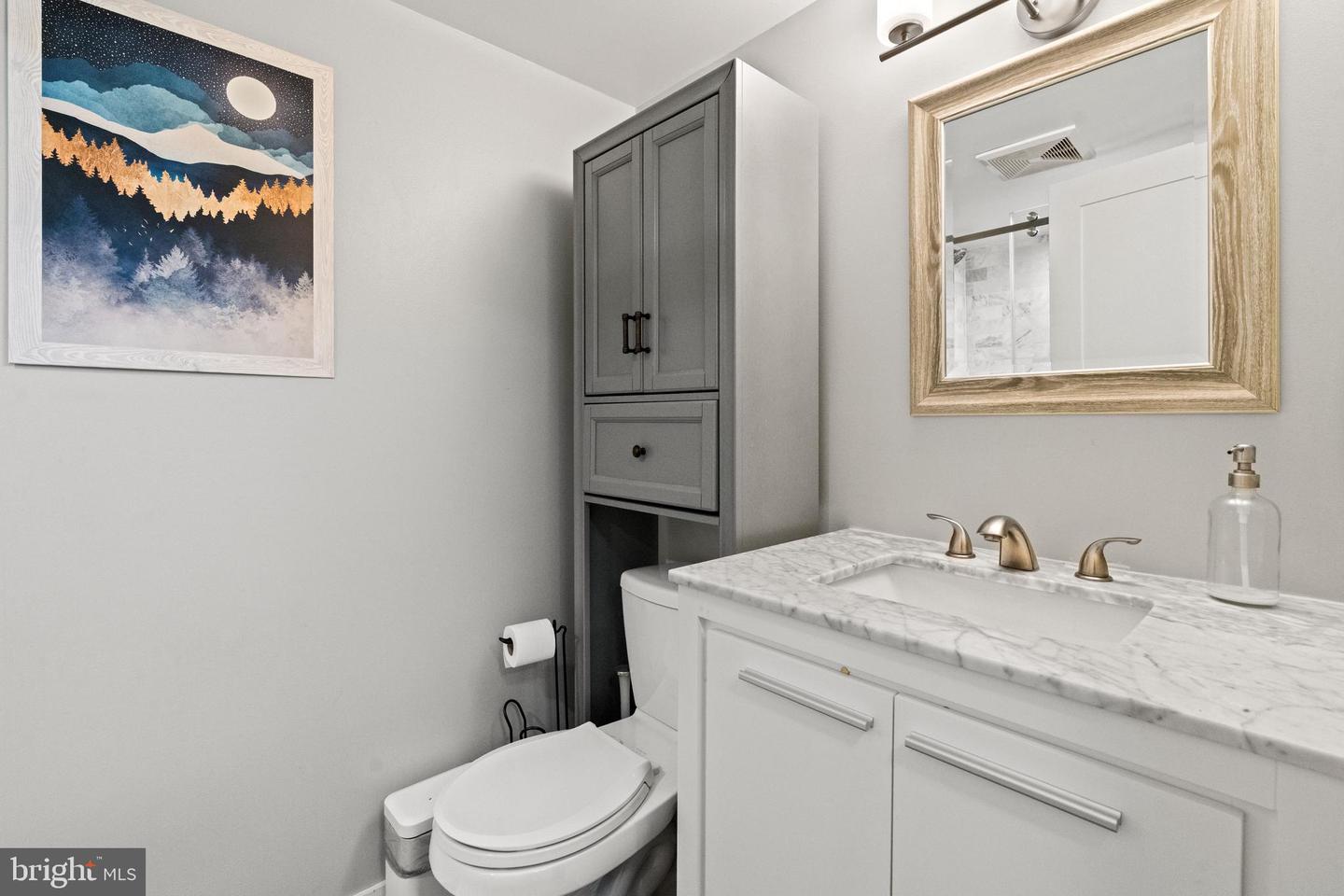 25 N ST NW, WASHINGTON, District Of Columbia 20001, 4 Bedrooms Bedrooms, ,3 BathroomsBathrooms,Residential,For sale,25 N ST NW,DCDC2203398 MLS # DCDC2203398