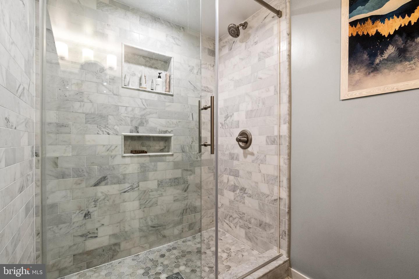 25 N ST NW, WASHINGTON, District Of Columbia 20001, 4 Bedrooms Bedrooms, ,3 BathroomsBathrooms,Residential,For sale,25 N ST NW,DCDC2203398 MLS # DCDC2203398