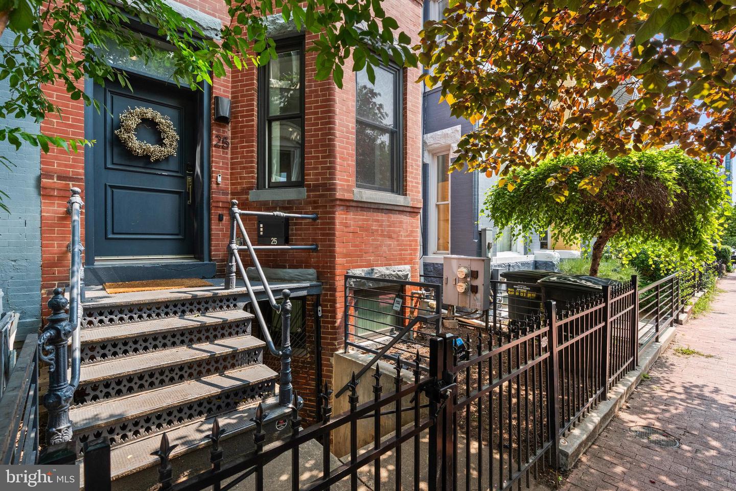 25 N ST NW, WASHINGTON, District Of Columbia 20001, 4 Bedrooms Bedrooms, ,3 BathroomsBathrooms,Residential,For sale,25 N ST NW,DCDC2203398 MLS # DCDC2203398