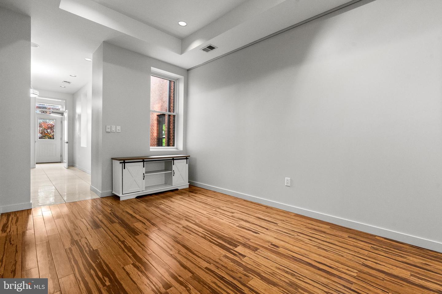 25 N ST NW, WASHINGTON, District Of Columbia 20001, 4 Bedrooms Bedrooms, ,3 BathroomsBathrooms,Residential,For sale,25 N ST NW,DCDC2203398 MLS # DCDC2203398