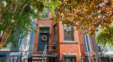 25 N ST NW, WASHINGTON, District Of Columbia 20001, 4 Bedrooms Bedrooms, ,3 BathroomsBathrooms,Residential,For sale,25 N ST NW,DCDC2203398 MLS # DCDC2203398