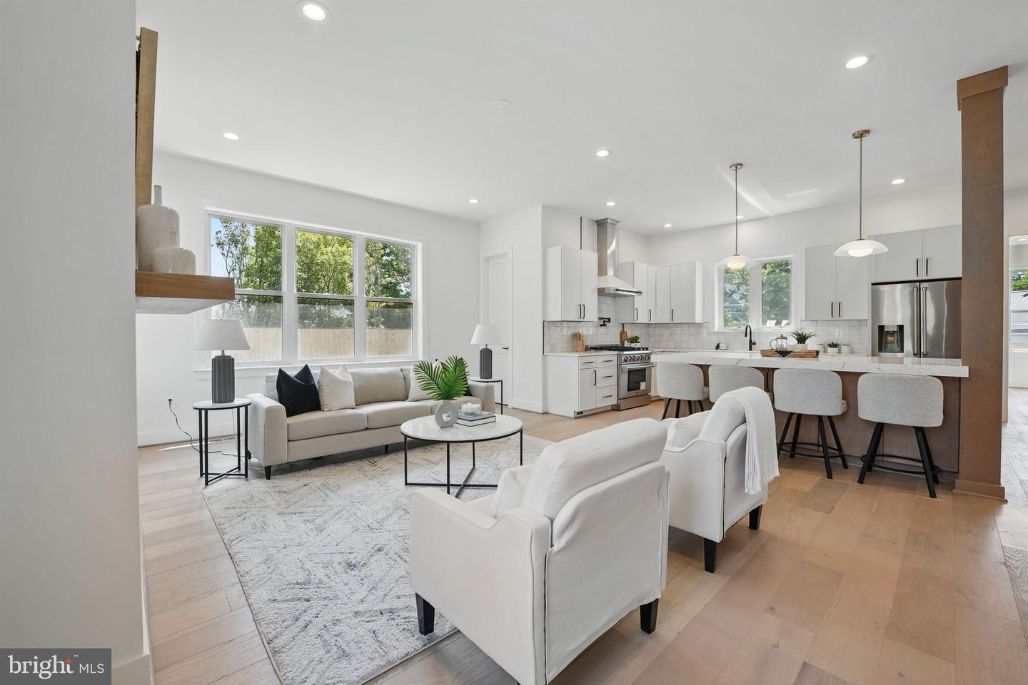 8005 FAIRFAX RD, ALEXANDRIA, Virginia 22308, 6 Bedrooms Bedrooms, ,6 BathroomsBathrooms,Residential,For sale,8005 FAIRFAX RD,VAFX2244424 MLS # VAFX2244424