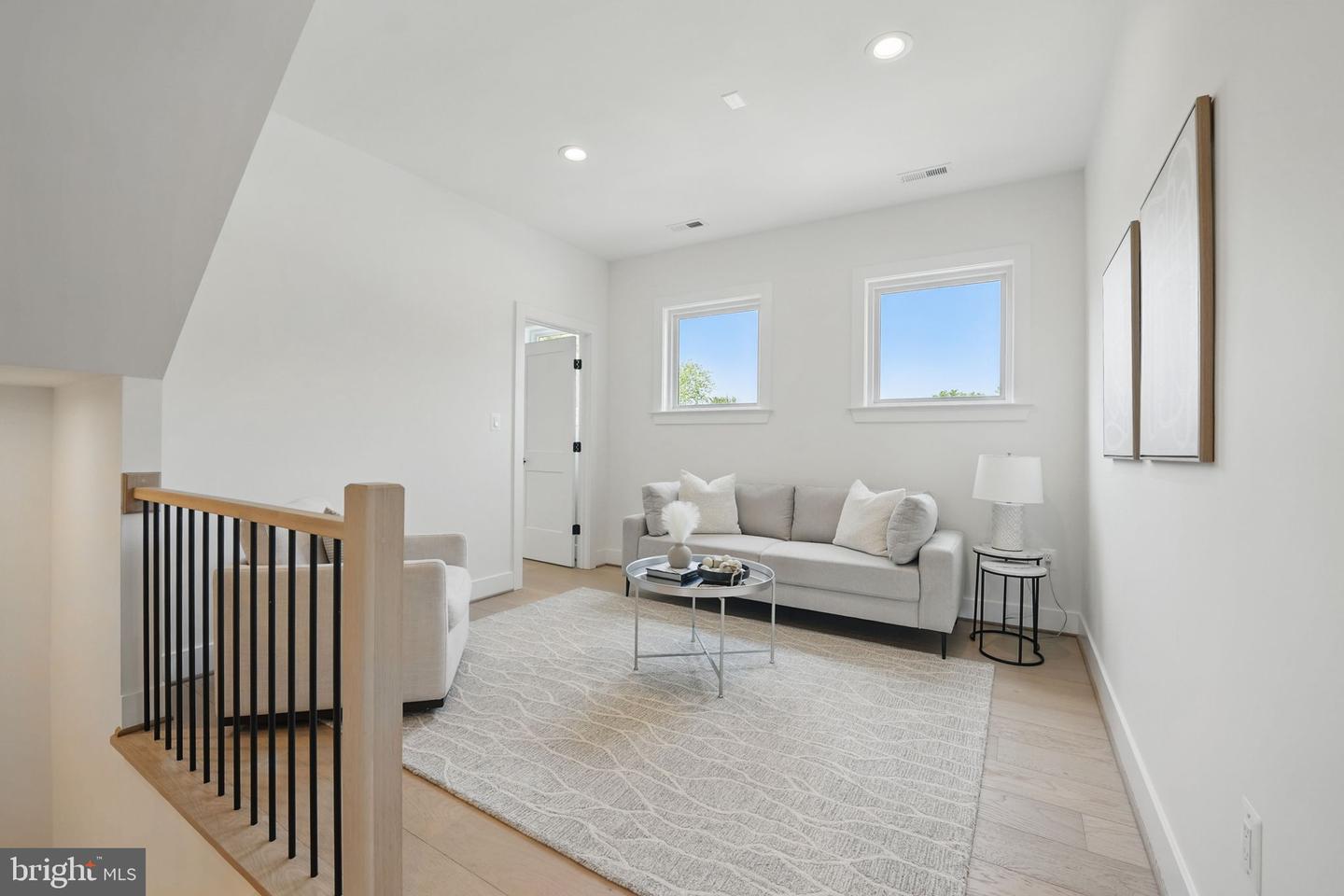 8005 FAIRFAX RD, ALEXANDRIA, Virginia 22308, 6 Bedrooms Bedrooms, ,6 BathroomsBathrooms,Residential,For sale,8005 FAIRFAX RD,VAFX2244424 MLS # VAFX2244424