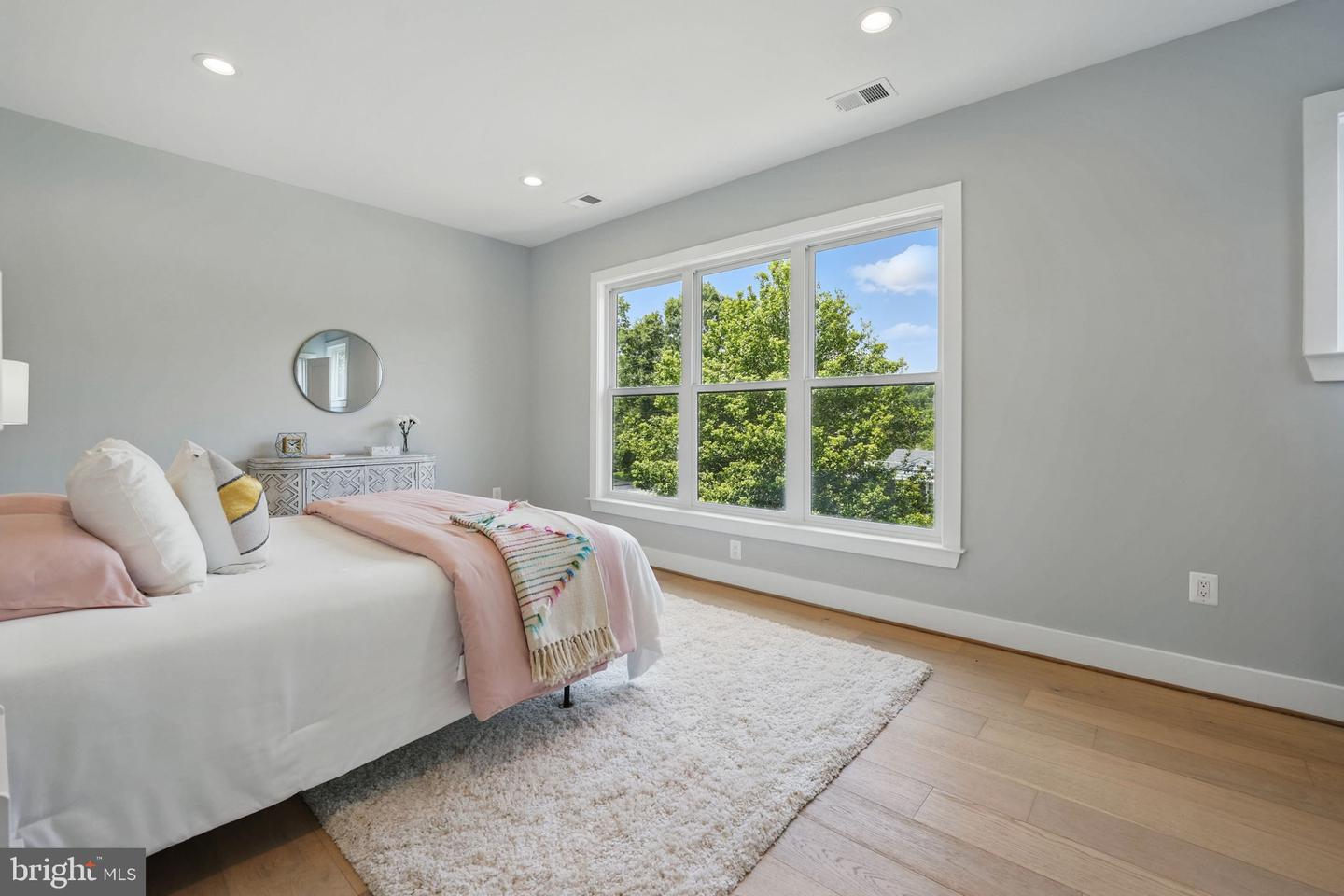 8005 FAIRFAX RD, ALEXANDRIA, Virginia 22308, 6 Bedrooms Bedrooms, ,6 BathroomsBathrooms,Residential,For sale,8005 FAIRFAX RD,VAFX2244424 MLS # VAFX2244424