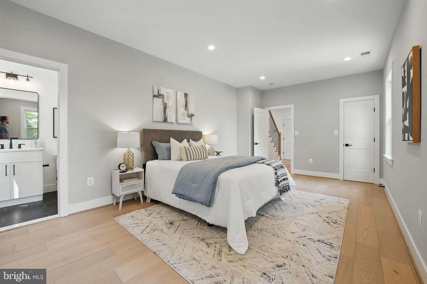 8005 FAIRFAX RD, ALEXANDRIA, Virginia 22308, 6 Bedrooms Bedrooms, ,6 BathroomsBathrooms,Residential,For sale,8005 FAIRFAX RD,VAFX2244424 MLS # VAFX2244424