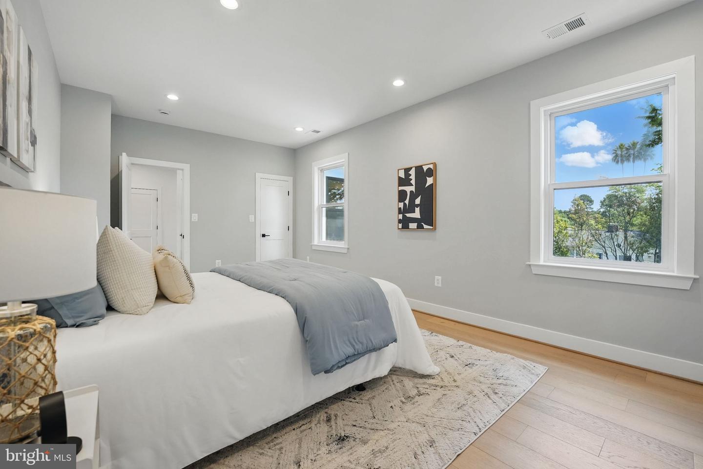 8005 FAIRFAX RD, ALEXANDRIA, Virginia 22308, 6 Bedrooms Bedrooms, ,6 BathroomsBathrooms,Residential,For sale,8005 FAIRFAX RD,VAFX2244424 MLS # VAFX2244424