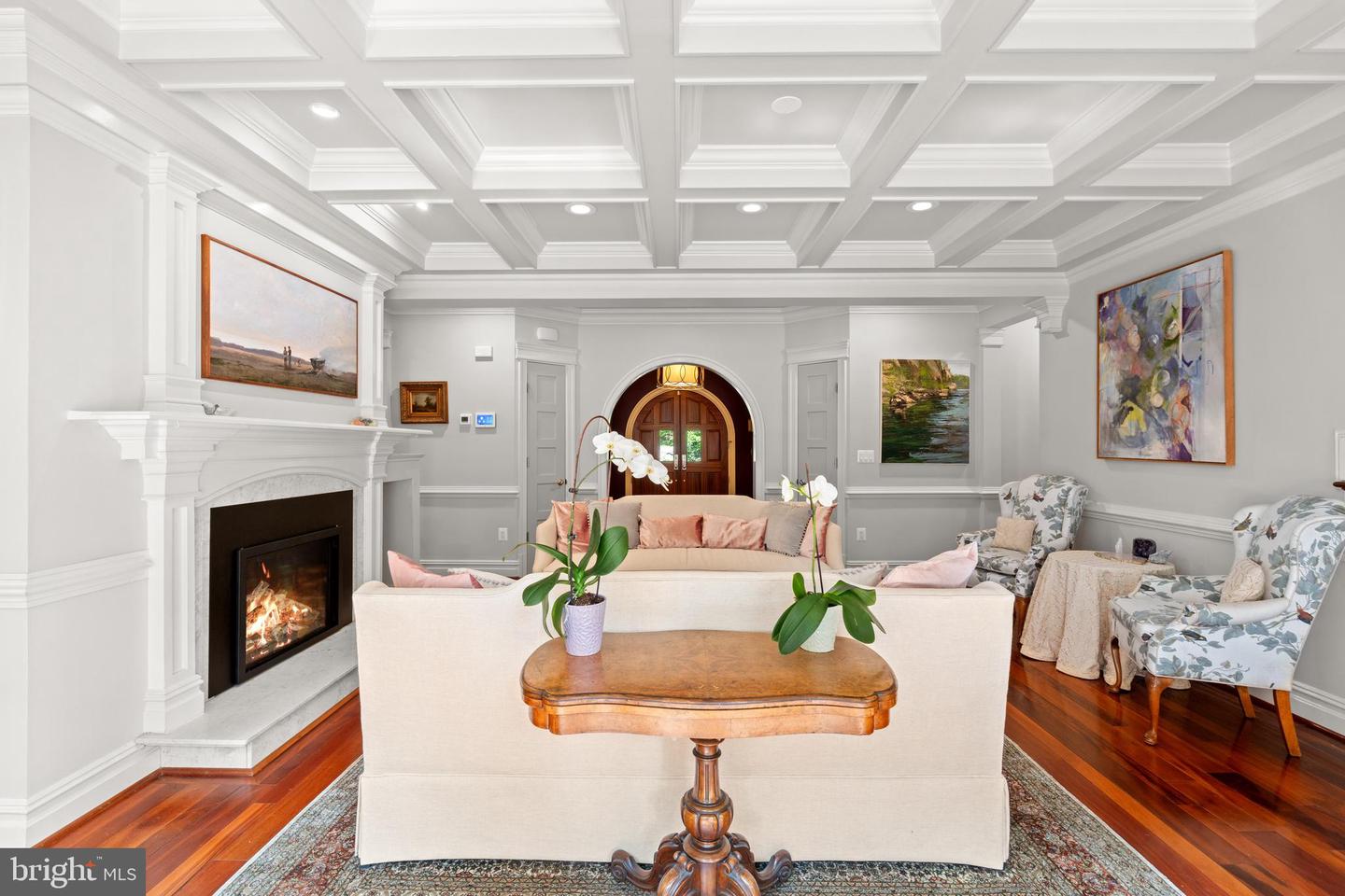 3107 RUSSELL RD, ALEXANDRIA, Virginia 22305, 6 Bedrooms Bedrooms, ,5 BathroomsBathrooms,Residential,For sale,3107 RUSSELL RD,VAAX2045930 MLS # VAAX2045930