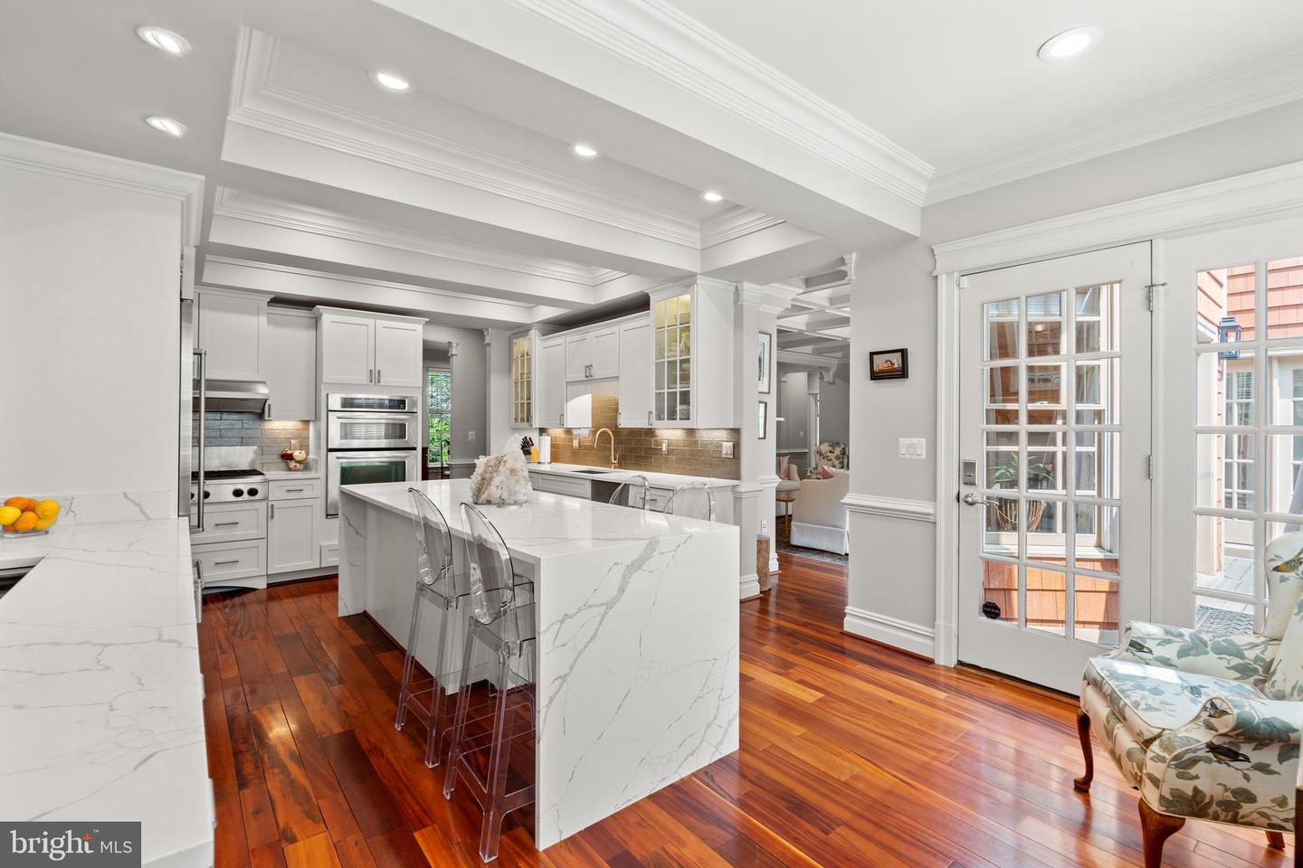 3107 RUSSELL RD, ALEXANDRIA, Virginia 22305, 6 Bedrooms Bedrooms, ,5 BathroomsBathrooms,Residential,For sale,3107 RUSSELL RD,VAAX2045930 MLS # VAAX2045930
