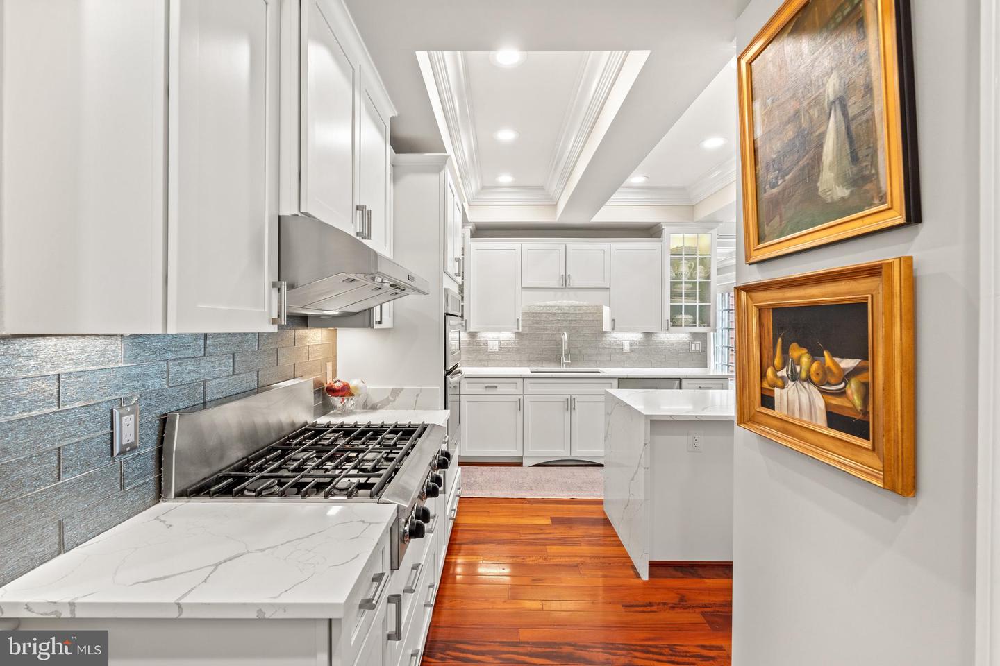 3107 RUSSELL RD, ALEXANDRIA, Virginia 22305, 6 Bedrooms Bedrooms, ,5 BathroomsBathrooms,Residential,For sale,3107 RUSSELL RD,VAAX2045930 MLS # VAAX2045930