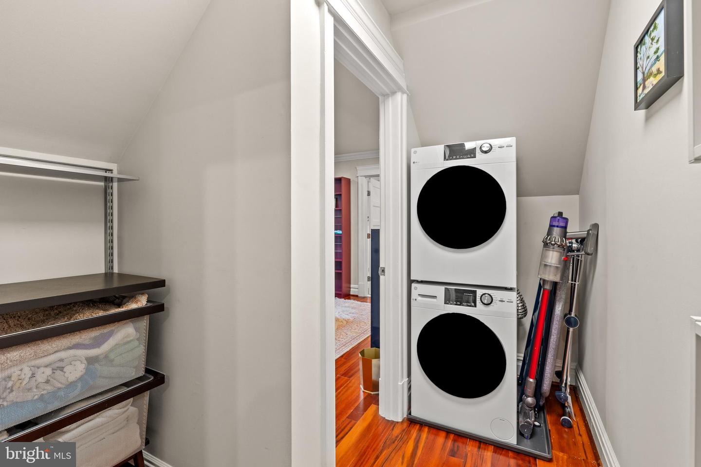 3107 RUSSELL RD, ALEXANDRIA, Virginia 22305, 6 Bedrooms Bedrooms, ,5 BathroomsBathrooms,Residential,For sale,3107 RUSSELL RD,VAAX2045930 MLS # VAAX2045930