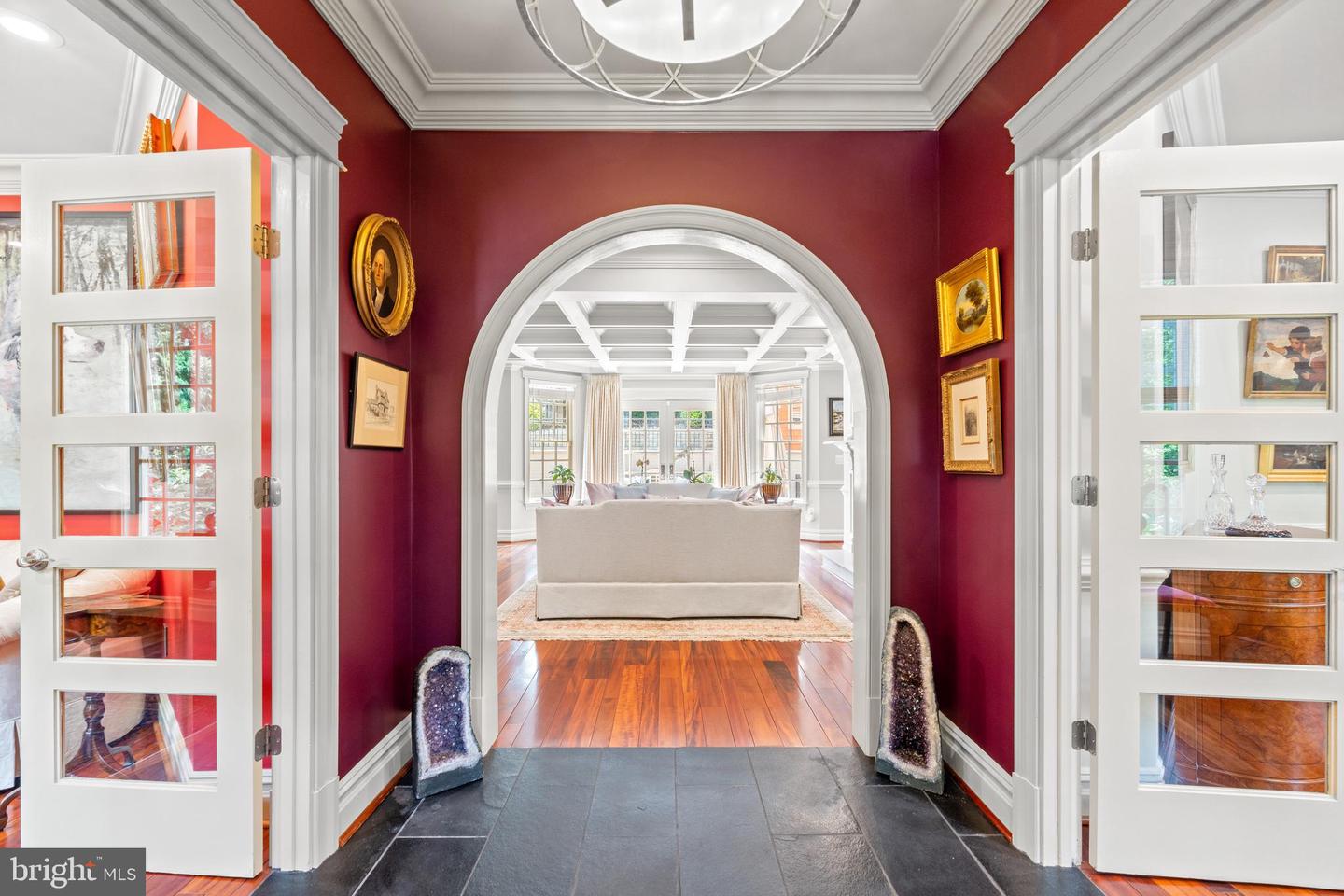 3107 RUSSELL RD, ALEXANDRIA, Virginia 22305, 6 Bedrooms Bedrooms, ,5 BathroomsBathrooms,Residential,For sale,3107 RUSSELL RD,VAAX2045930 MLS # VAAX2045930