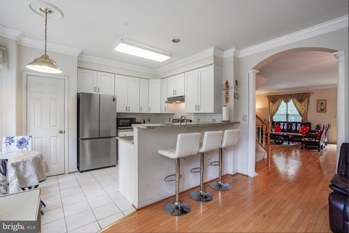 4057 GLOSTONBURY WAY, FAIRFAX, Virginia 22030, 3 Bedrooms Bedrooms, ,2 BathroomsBathrooms,Residential,For sale,4057 GLOSTONBURY WAY,VAFX2244604 MLS # VAFX2244604