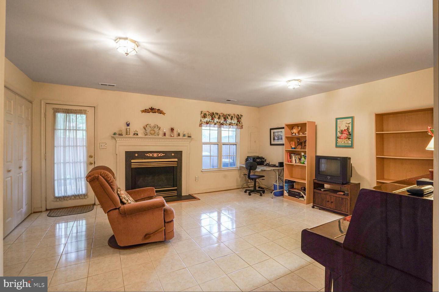 4057 GLOSTONBURY WAY, FAIRFAX, Virginia 22030, 3 Bedrooms Bedrooms, ,2 BathroomsBathrooms,Residential,For sale,4057 GLOSTONBURY WAY,VAFX2244604 MLS # VAFX2244604