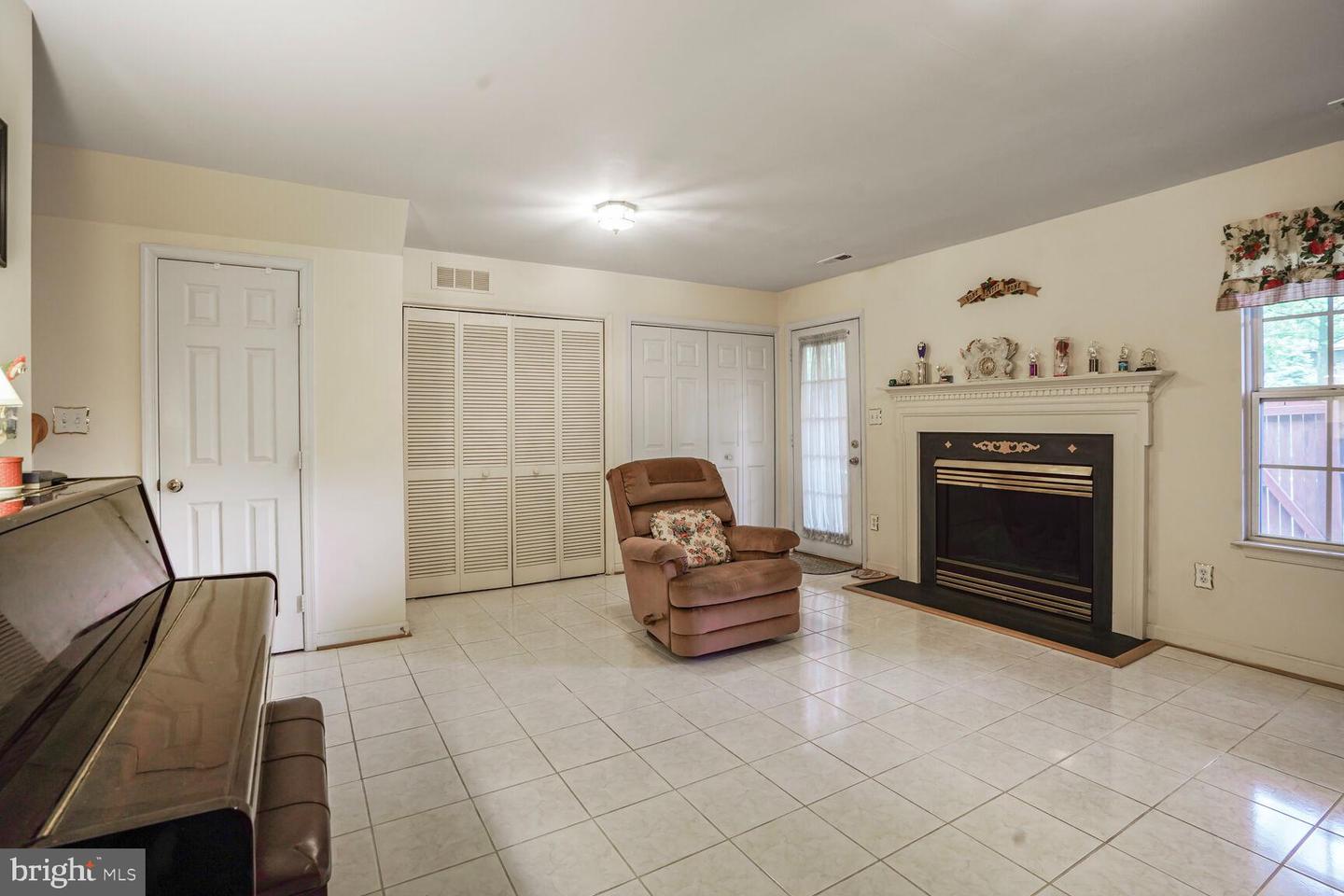 4057 GLOSTONBURY WAY, FAIRFAX, Virginia 22030, 3 Bedrooms Bedrooms, ,2 BathroomsBathrooms,Residential,For sale,4057 GLOSTONBURY WAY,VAFX2244604 MLS # VAFX2244604