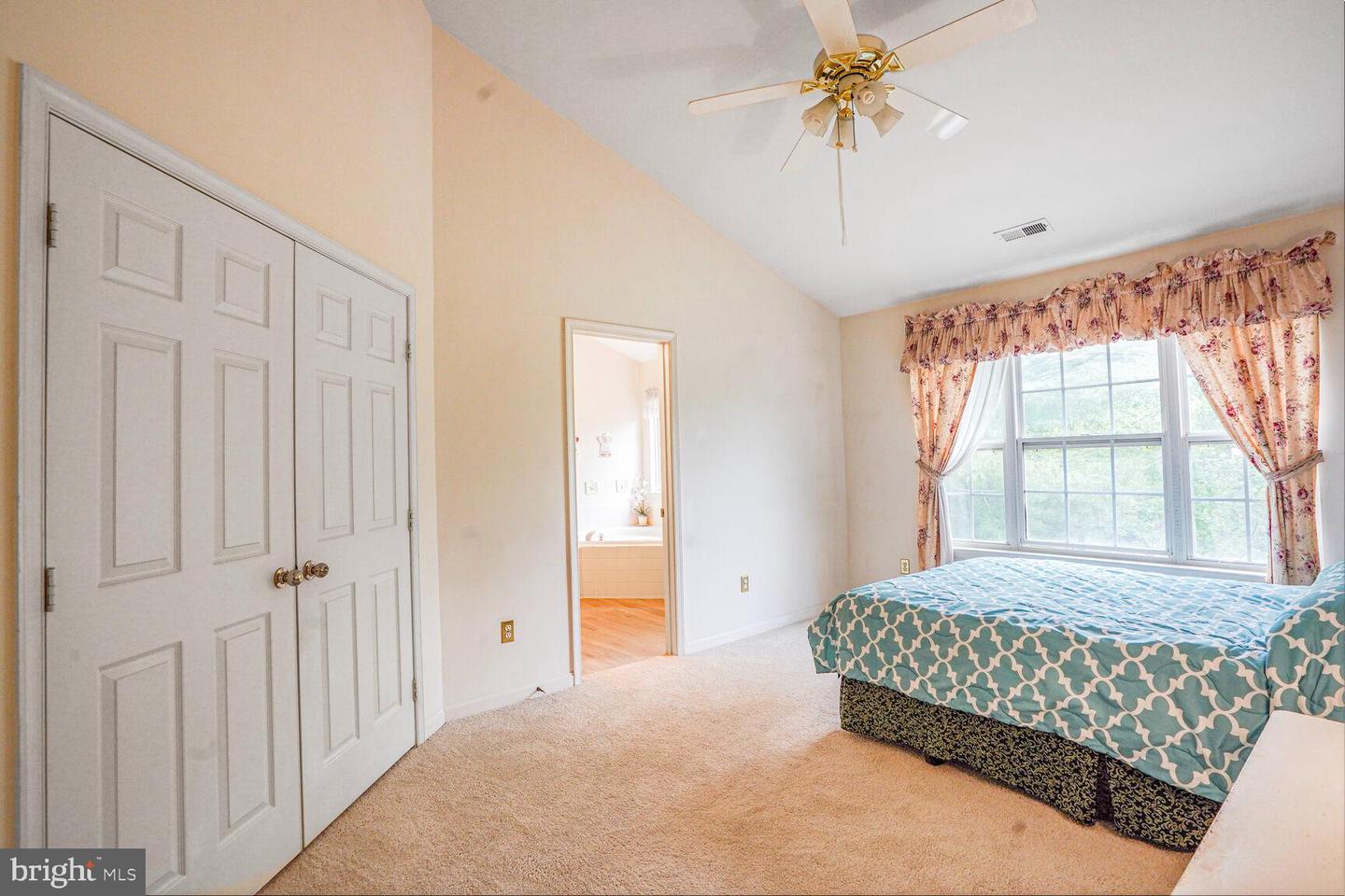 4057 GLOSTONBURY WAY, FAIRFAX, Virginia 22030, 3 Bedrooms Bedrooms, ,2 BathroomsBathrooms,Residential,For sale,4057 GLOSTONBURY WAY,VAFX2244604 MLS # VAFX2244604