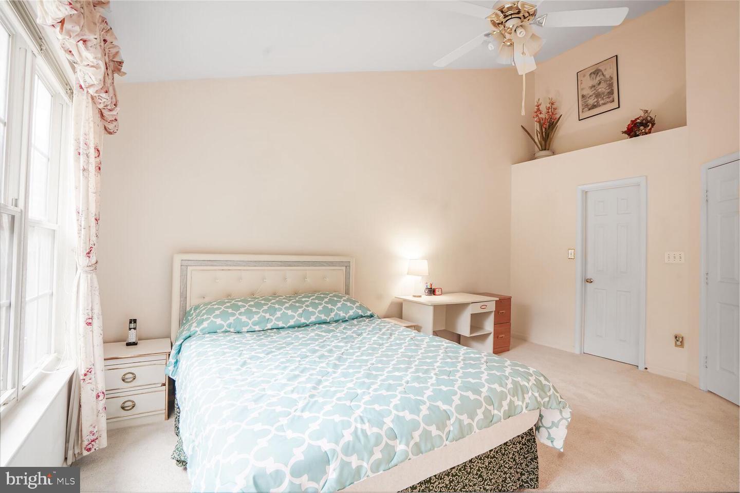 4057 GLOSTONBURY WAY, FAIRFAX, Virginia 22030, 3 Bedrooms Bedrooms, ,2 BathroomsBathrooms,Residential,For sale,4057 GLOSTONBURY WAY,VAFX2244604 MLS # VAFX2244604