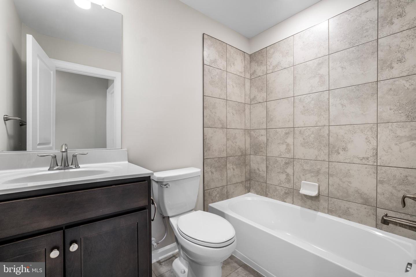 15538 SMOKE BOX WAY, WOODBRIDGE, Virginia 22191, 3 Bedrooms Bedrooms, ,2 BathroomsBathrooms,Residential,For sale,15538 SMOKE BOX WAY,VAPW2096034 MLS # VAPW2096034