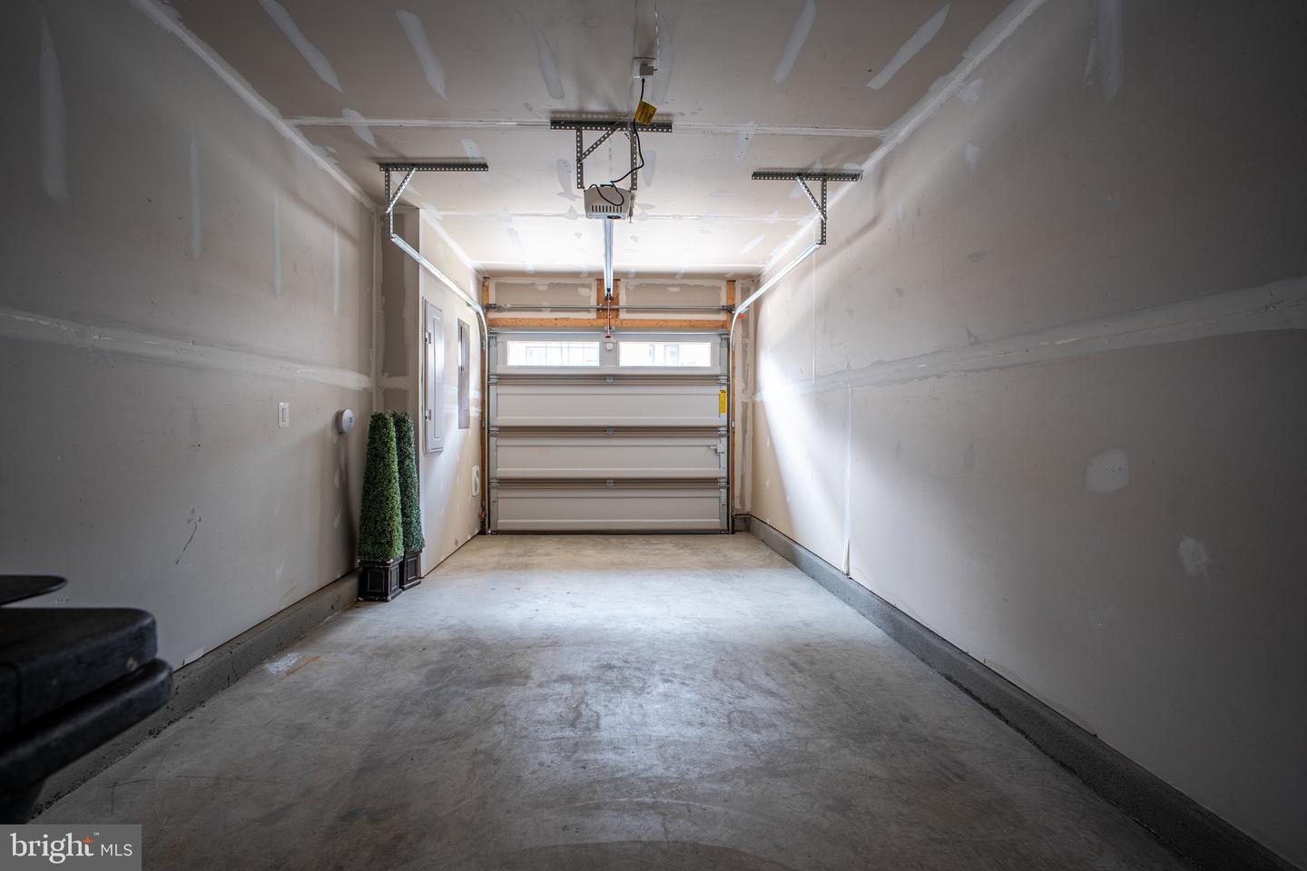 15538 SMOKE BOX WAY, WOODBRIDGE, Virginia 22191, 3 Bedrooms Bedrooms, ,2 BathroomsBathrooms,Residential,For sale,15538 SMOKE BOX WAY,VAPW2096034 MLS # VAPW2096034