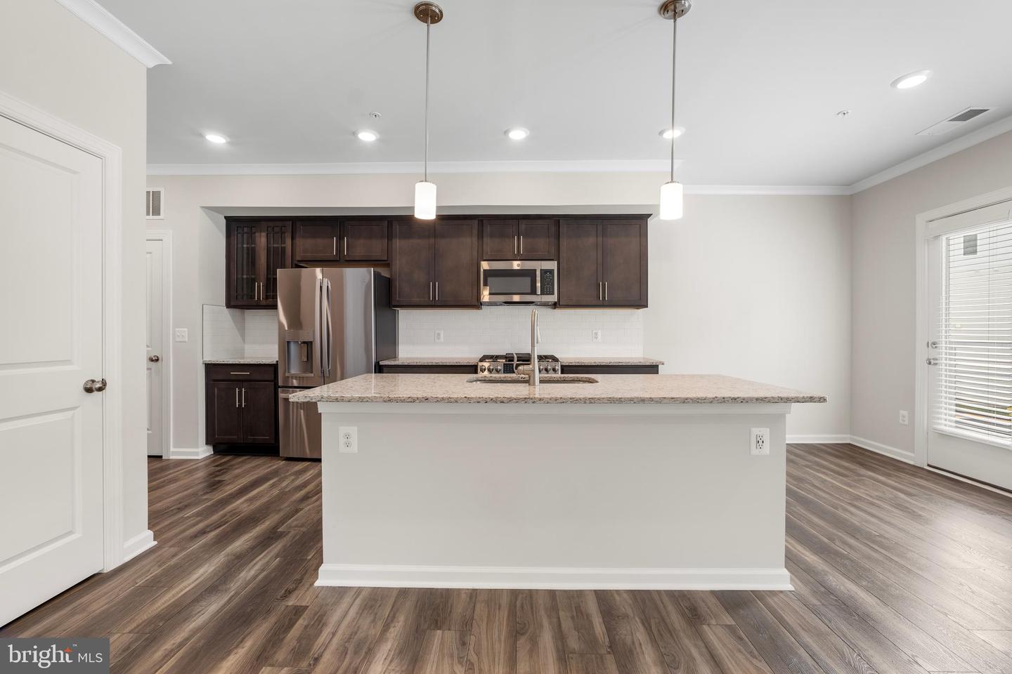 15538 SMOKE BOX WAY, WOODBRIDGE, Virginia 22191, 3 Bedrooms Bedrooms, ,2 BathroomsBathrooms,Residential,For sale,15538 SMOKE BOX WAY,VAPW2096034 MLS # VAPW2096034