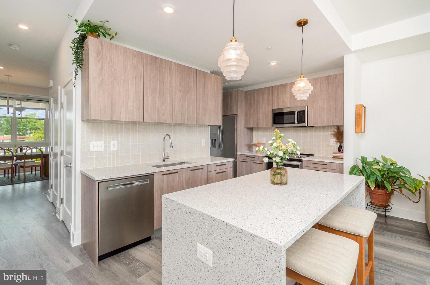 1110 SOUTH HIGHLAND STREET #3, ARLINGTON, Virginia 22204, 3 Bedrooms Bedrooms, ,2 BathroomsBathrooms,Residential,For sale,1110 SOUTH HIGHLAND STREET #3,VAAR2058552 MLS # VAAR2058552