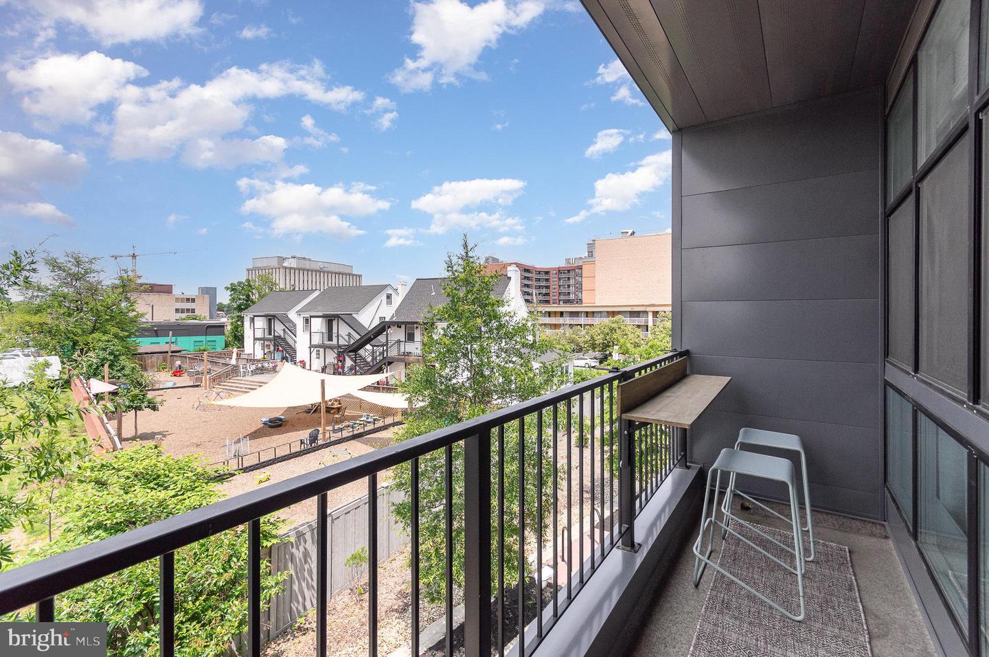 1110 SOUTH HIGHLAND STREET #3, ARLINGTON, Virginia 22204, 3 Bedrooms Bedrooms, ,2 BathroomsBathrooms,Residential,For sale,1110 SOUTH HIGHLAND STREET #3,VAAR2058552 MLS # VAAR2058552