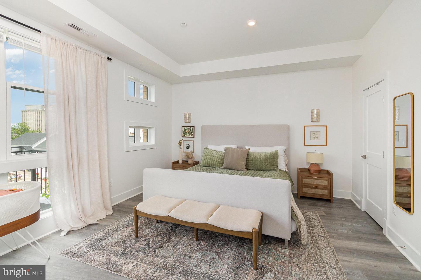 1110 SOUTH HIGHLAND STREET #3, ARLINGTON, Virginia 22204, 3 Bedrooms Bedrooms, ,2 BathroomsBathrooms,Residential,For sale,1110 SOUTH HIGHLAND STREET #3,VAAR2058552 MLS # VAAR2058552