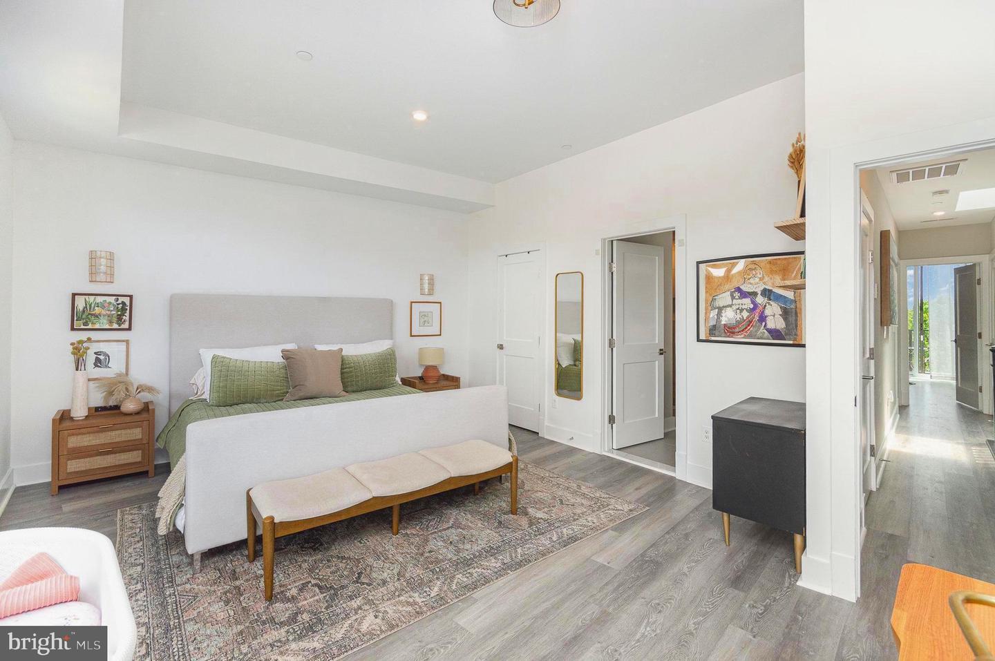 1110 SOUTH HIGHLAND STREET #3, ARLINGTON, Virginia 22204, 3 Bedrooms Bedrooms, ,2 BathroomsBathrooms,Residential,For sale,1110 SOUTH HIGHLAND STREET #3,VAAR2058552 MLS # VAAR2058552