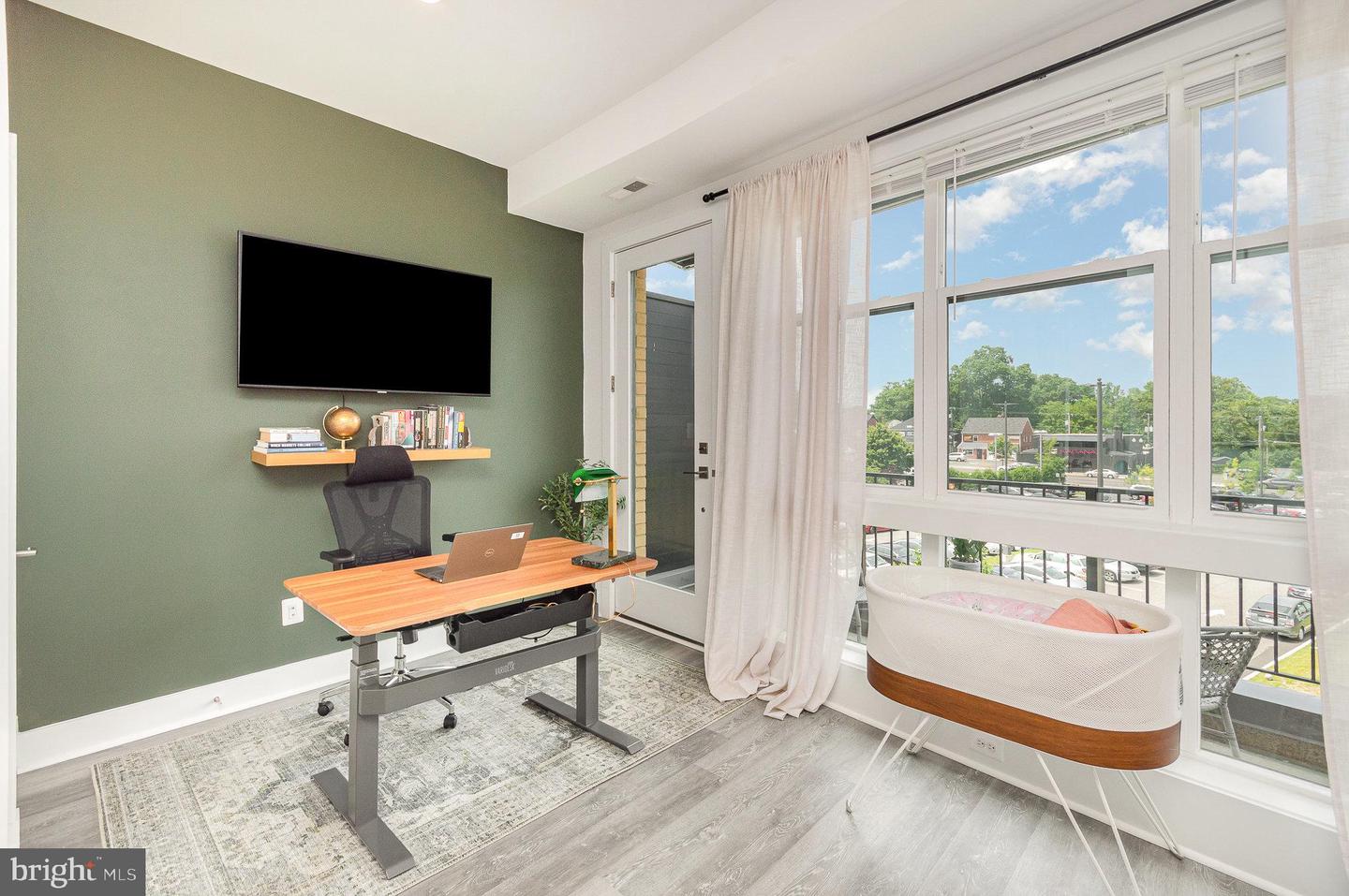 1110 SOUTH HIGHLAND STREET #3, ARLINGTON, Virginia 22204, 3 Bedrooms Bedrooms, ,2 BathroomsBathrooms,Residential,For sale,1110 SOUTH HIGHLAND STREET #3,VAAR2058552 MLS # VAAR2058552
