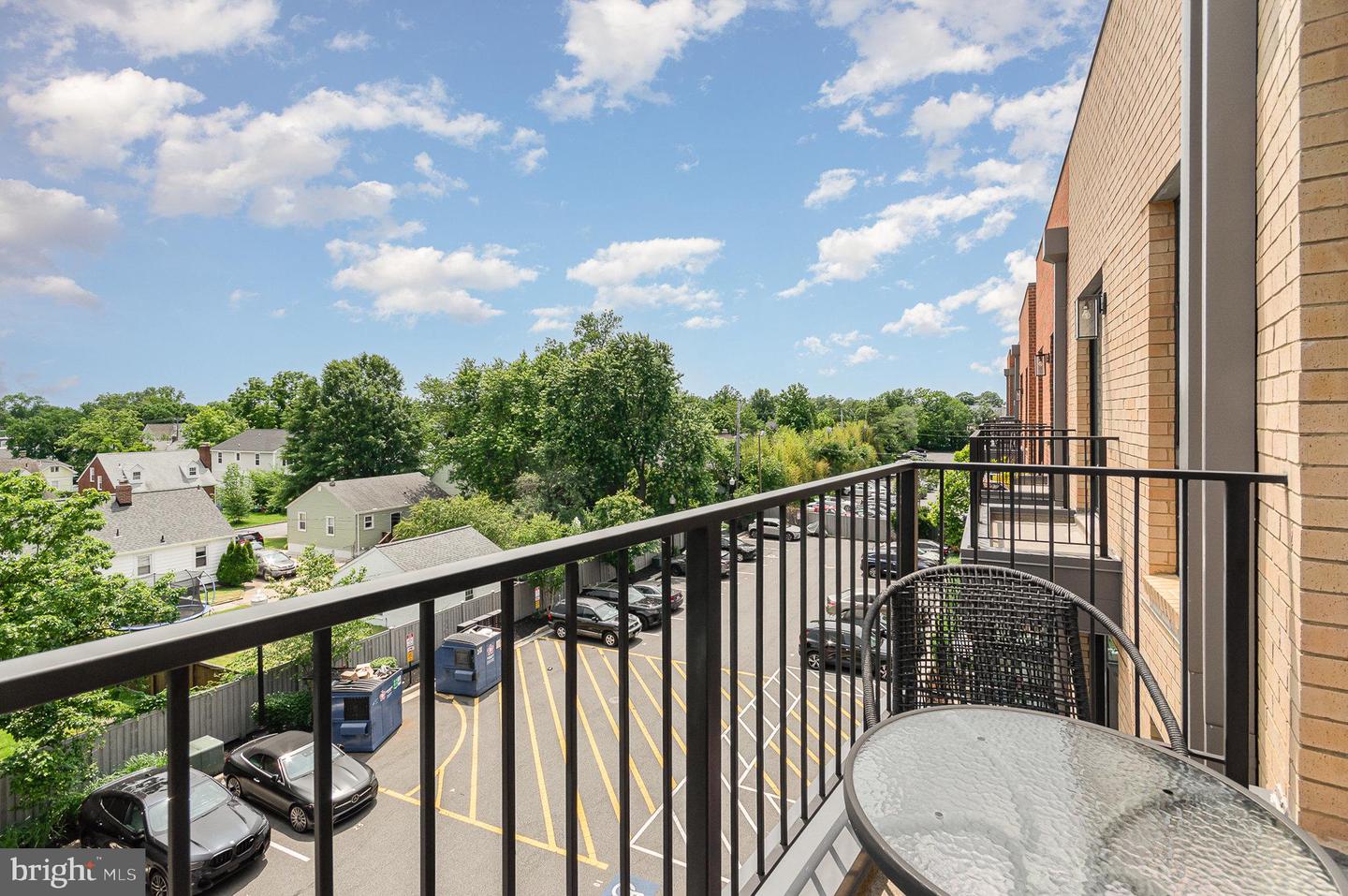 1110 SOUTH HIGHLAND STREET #3, ARLINGTON, Virginia 22204, 3 Bedrooms Bedrooms, ,2 BathroomsBathrooms,Residential,For sale,1110 SOUTH HIGHLAND STREET #3,VAAR2058552 MLS # VAAR2058552