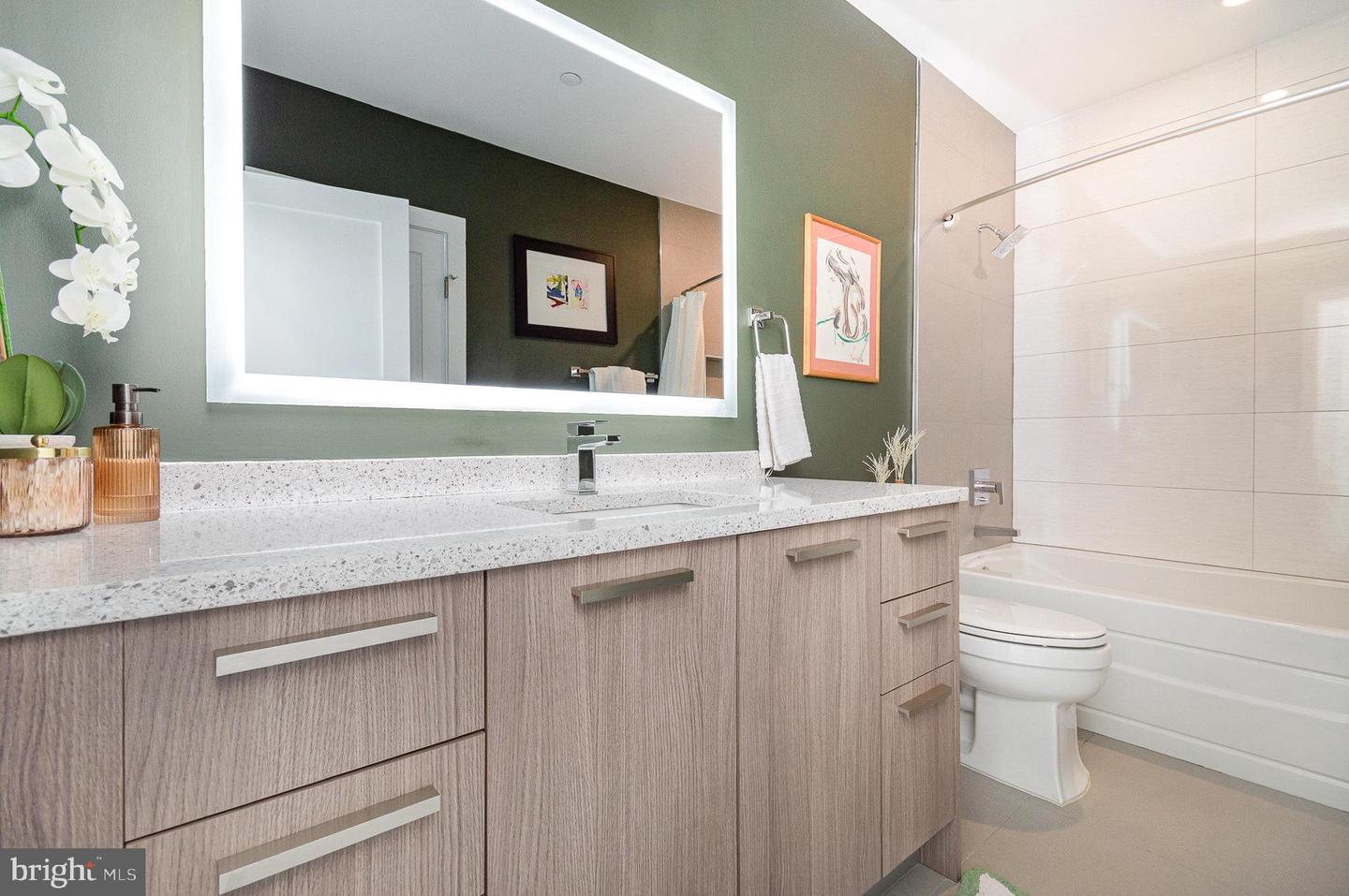 1110 SOUTH HIGHLAND STREET #3, ARLINGTON, Virginia 22204, 3 Bedrooms Bedrooms, ,2 BathroomsBathrooms,Residential,For sale,1110 SOUTH HIGHLAND STREET #3,VAAR2058552 MLS # VAAR2058552