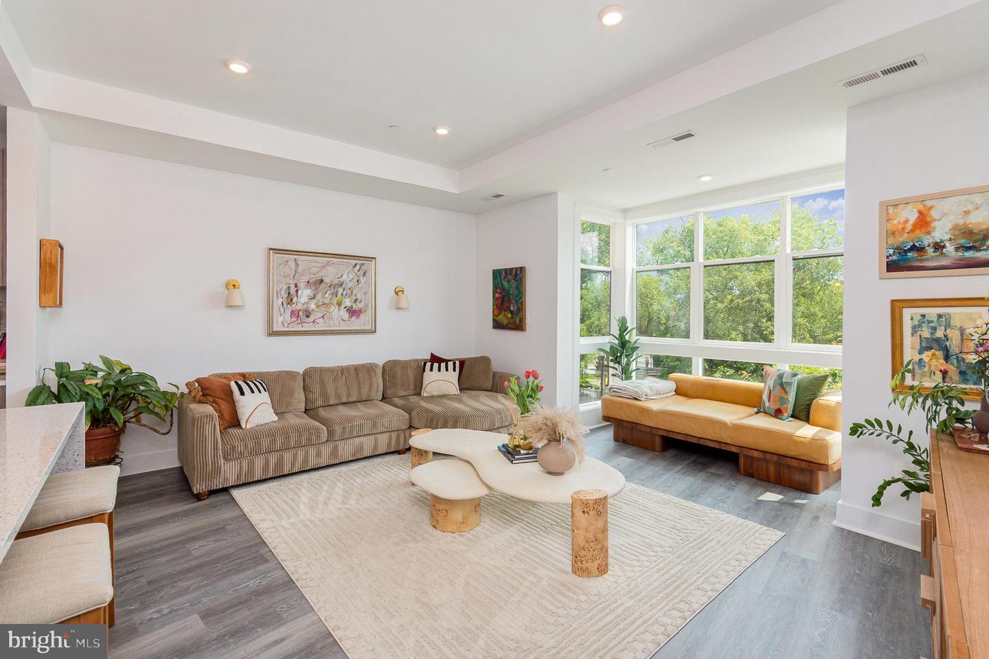 1110 SOUTH HIGHLAND STREET #3, ARLINGTON, Virginia 22204, 3 Bedrooms Bedrooms, ,2 BathroomsBathrooms,Residential,For sale,1110 SOUTH HIGHLAND STREET #3,VAAR2058552 MLS # VAAR2058552