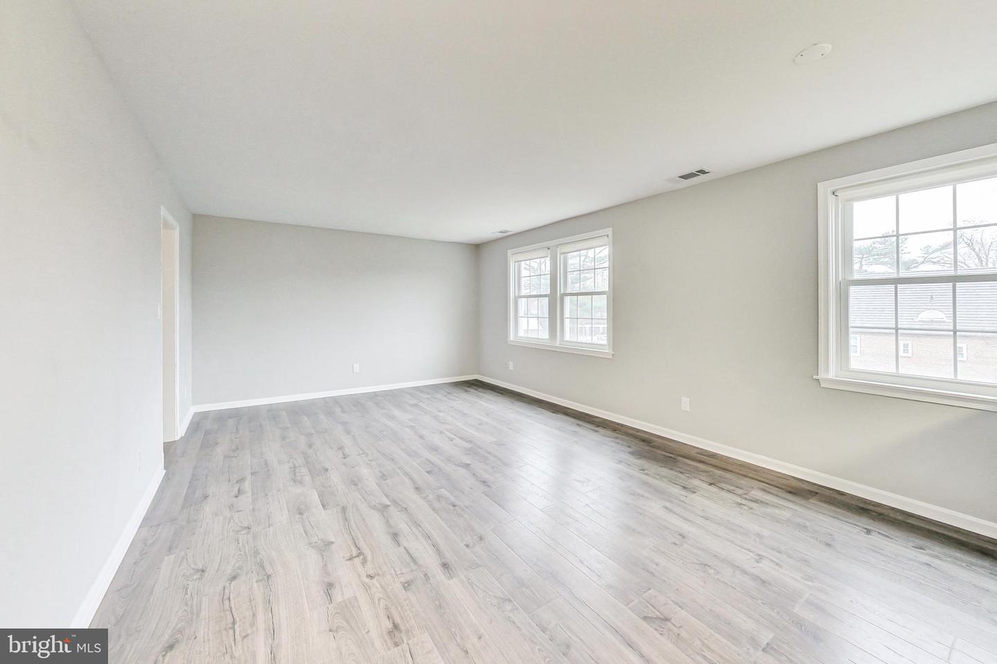 2012 FORT DAVIS ST SE #201, WASHINGTON, District Of Columbia 20020, 1 Bedroom Bedrooms, ,1 BathroomBathrooms,Residential,For sale,2012 FORT DAVIS ST SE #201,DCDC2203606 MLS # DCDC2203606