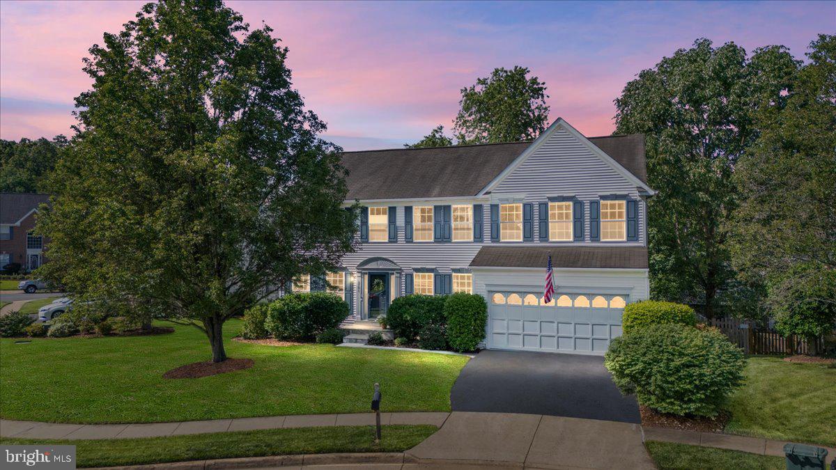 6708 MOSSY BANK LN, CENTREVILLE, Virginia 20121, 5 Bedrooms Bedrooms, ,3 BathroomsBathrooms,Residential,For sale,6708 MOSSY BANK LN,VAFX2244756 MLS # VAFX2244756