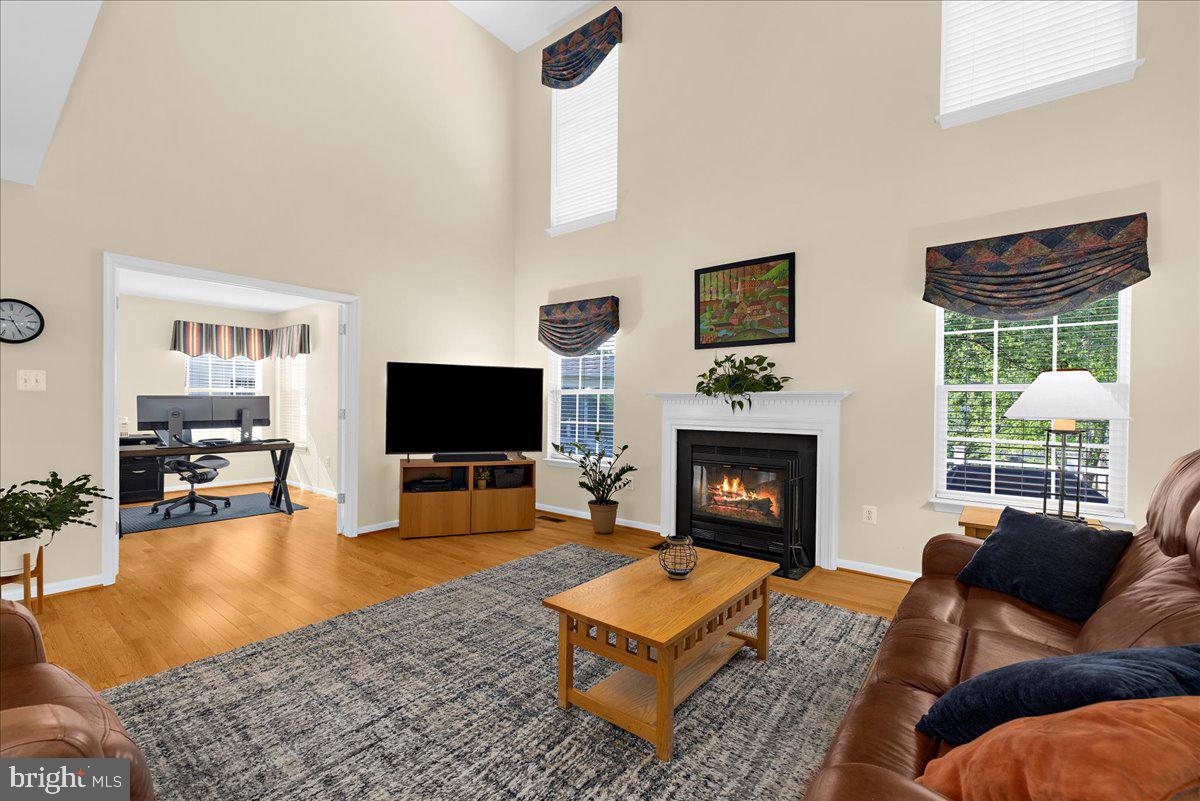 6708 MOSSY BANK LN, CENTREVILLE, Virginia 20121, 5 Bedrooms Bedrooms, ,3 BathroomsBathrooms,Residential,For sale,6708 MOSSY BANK LN,VAFX2244756 MLS # VAFX2244756