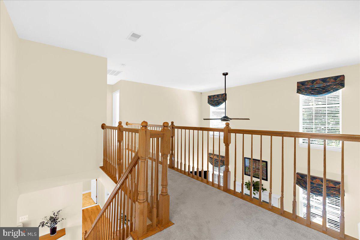 6708 MOSSY BANK LN, CENTREVILLE, Virginia 20121, 5 Bedrooms Bedrooms, ,3 BathroomsBathrooms,Residential,For sale,6708 MOSSY BANK LN,VAFX2244756 MLS # VAFX2244756
