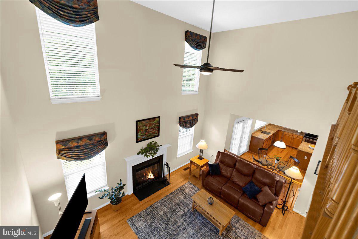 6708 MOSSY BANK LN, CENTREVILLE, Virginia 20121, 5 Bedrooms Bedrooms, ,3 BathroomsBathrooms,Residential,For sale,6708 MOSSY BANK LN,VAFX2244756 MLS # VAFX2244756