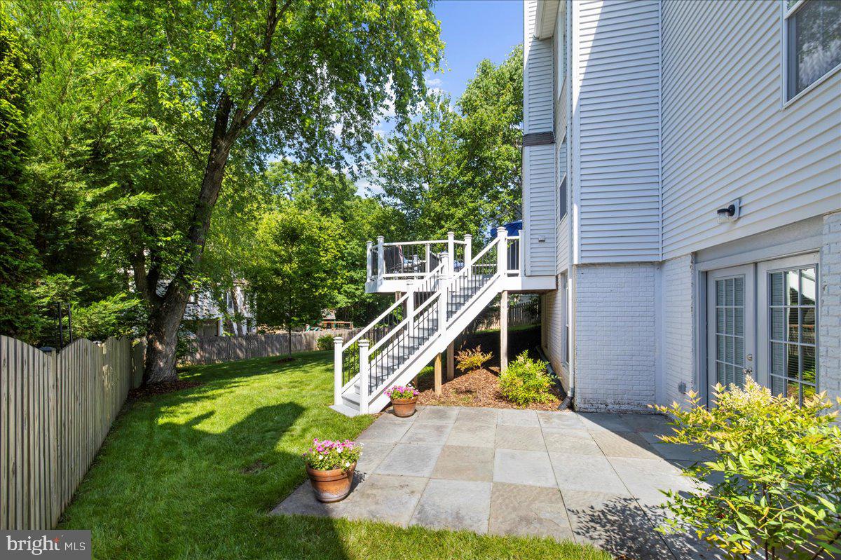 6708 MOSSY BANK LN, CENTREVILLE, Virginia 20121, 5 Bedrooms Bedrooms, ,3 BathroomsBathrooms,Residential,For sale,6708 MOSSY BANK LN,VAFX2244756 MLS # VAFX2244756