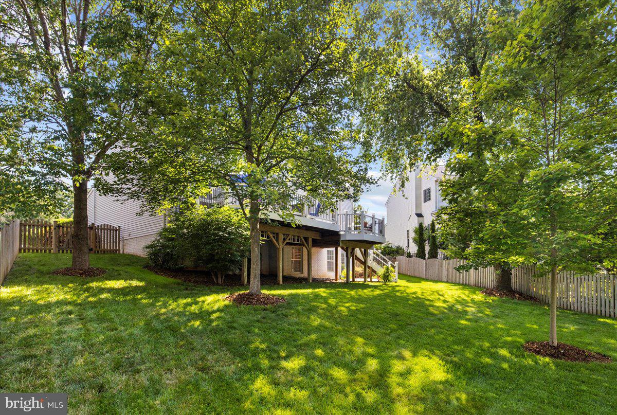6708 MOSSY BANK LN, CENTREVILLE, Virginia 20121, 5 Bedrooms Bedrooms, ,3 BathroomsBathrooms,Residential,For sale,6708 MOSSY BANK LN,VAFX2244756 MLS # VAFX2244756