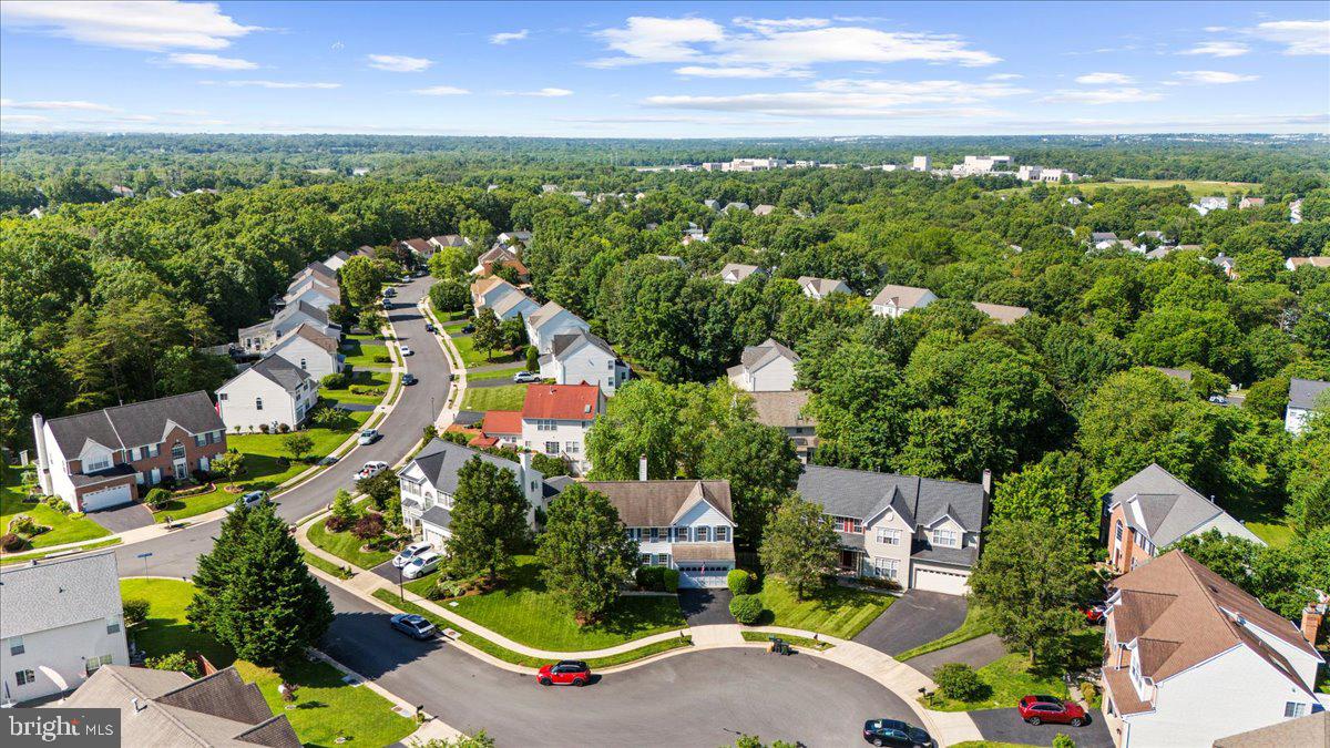 6708 MOSSY BANK LN, CENTREVILLE, Virginia 20121, 5 Bedrooms Bedrooms, ,3 BathroomsBathrooms,Residential,For sale,6708 MOSSY BANK LN,VAFX2244756 MLS # VAFX2244756