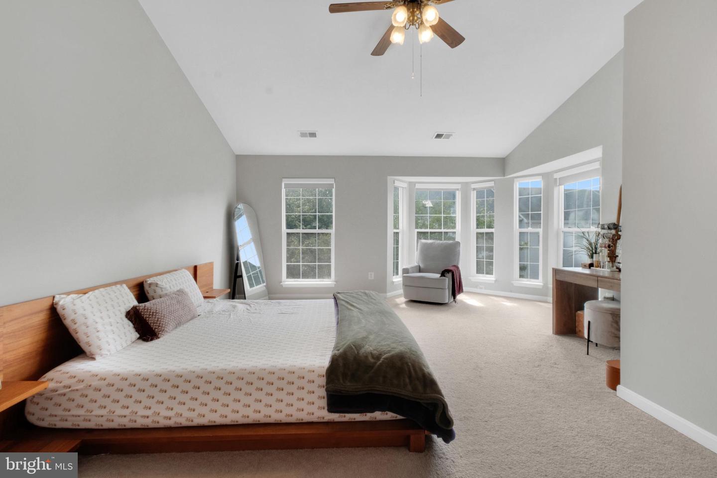 2442 OLD FARMHOUSE CT, HERNDON, Virginia 20171, 2 Bedrooms Bedrooms, ,2 BathroomsBathrooms,Residential,For sale,2442 OLD FARMHOUSE CT,VAFX2244764 MLS # VAFX2244764