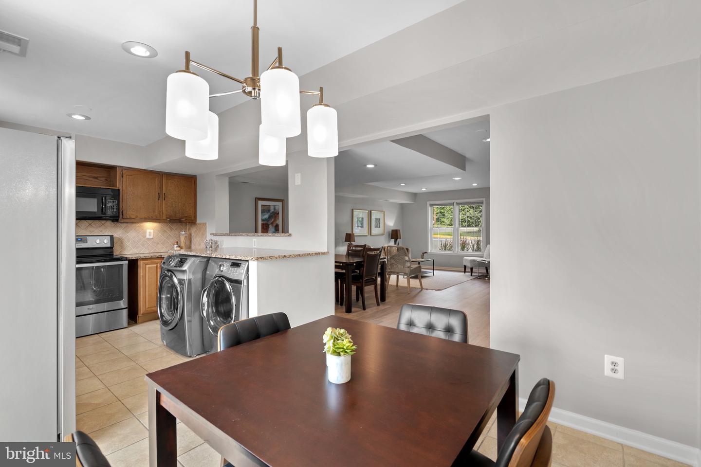 2538 HERRELL CT, FALLS CHURCH, Virginia 22043, 3 Bedrooms Bedrooms, ,2 BathroomsBathrooms,Residential,For sale,2538 HERRELL CT,VAFX2244592 MLS # VAFX2244592