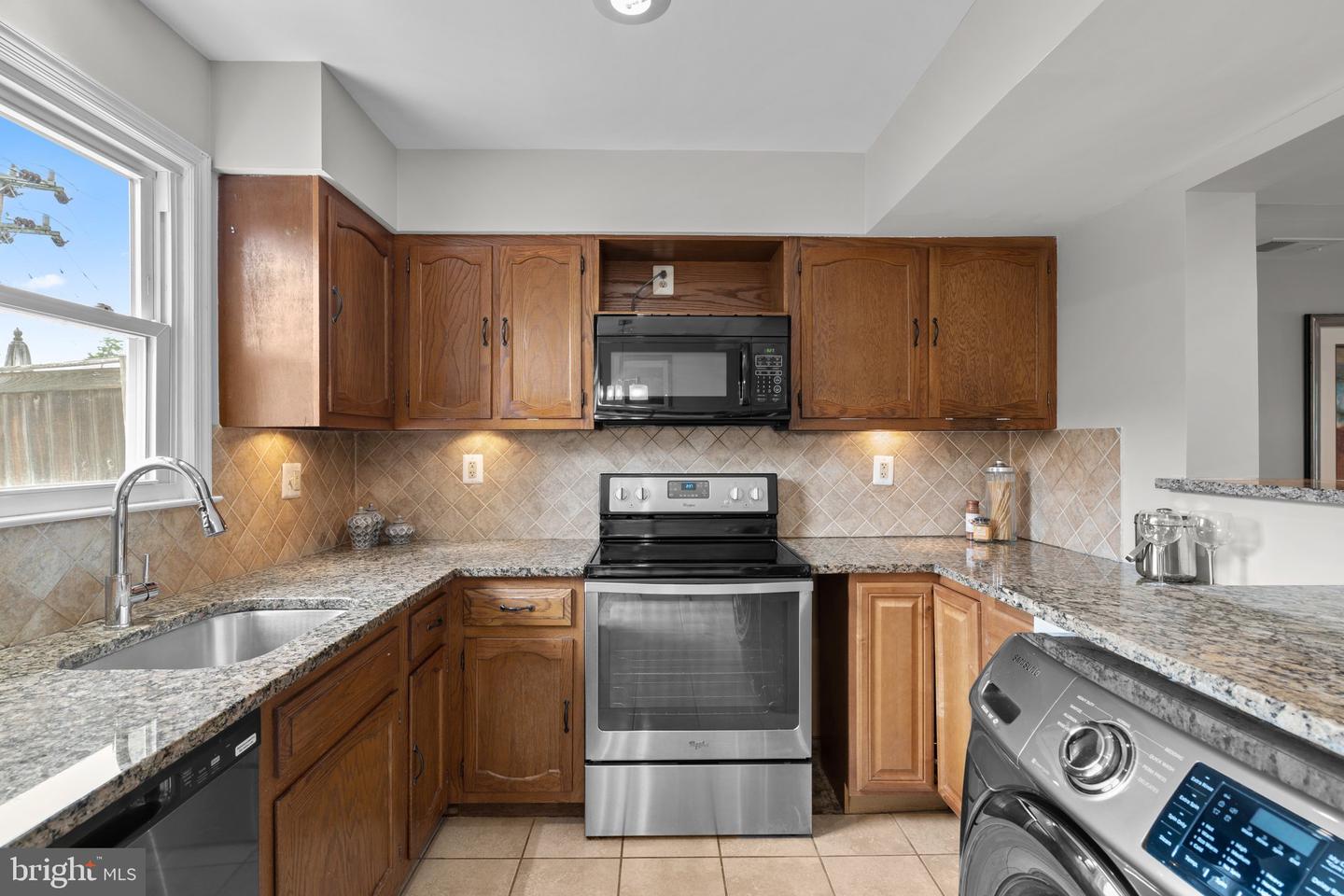 2538 HERRELL CT, FALLS CHURCH, Virginia 22043, 3 Bedrooms Bedrooms, ,2 BathroomsBathrooms,Residential,For sale,2538 HERRELL CT,VAFX2244592 MLS # VAFX2244592