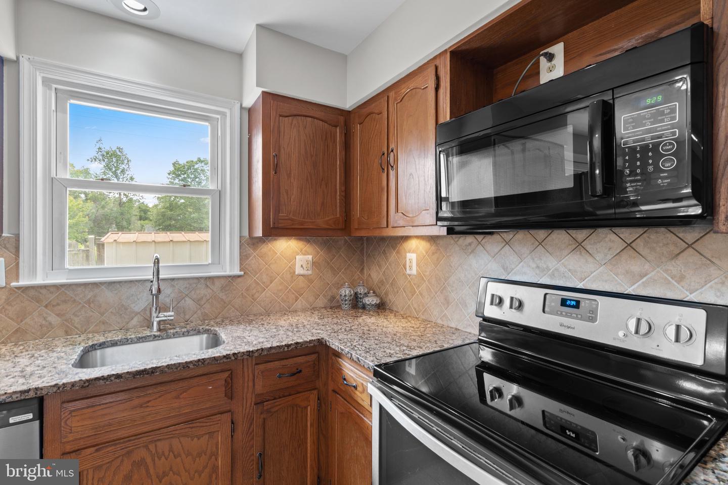 2538 HERRELL CT, FALLS CHURCH, Virginia 22043, 3 Bedrooms Bedrooms, ,2 BathroomsBathrooms,Residential,For sale,2538 HERRELL CT,VAFX2244592 MLS # VAFX2244592