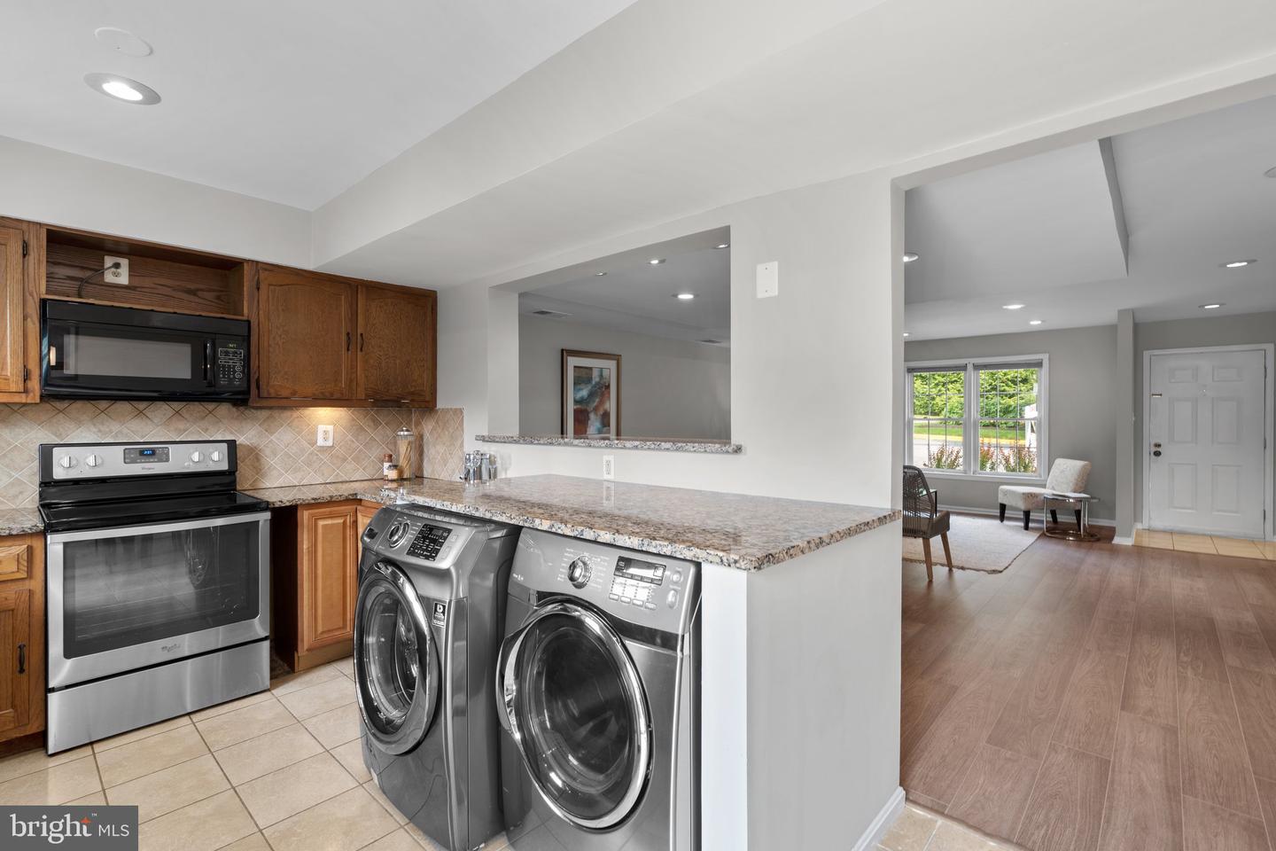 2538 HERRELL CT, FALLS CHURCH, Virginia 22043, 3 Bedrooms Bedrooms, ,2 BathroomsBathrooms,Residential,For sale,2538 HERRELL CT,VAFX2244592 MLS # VAFX2244592